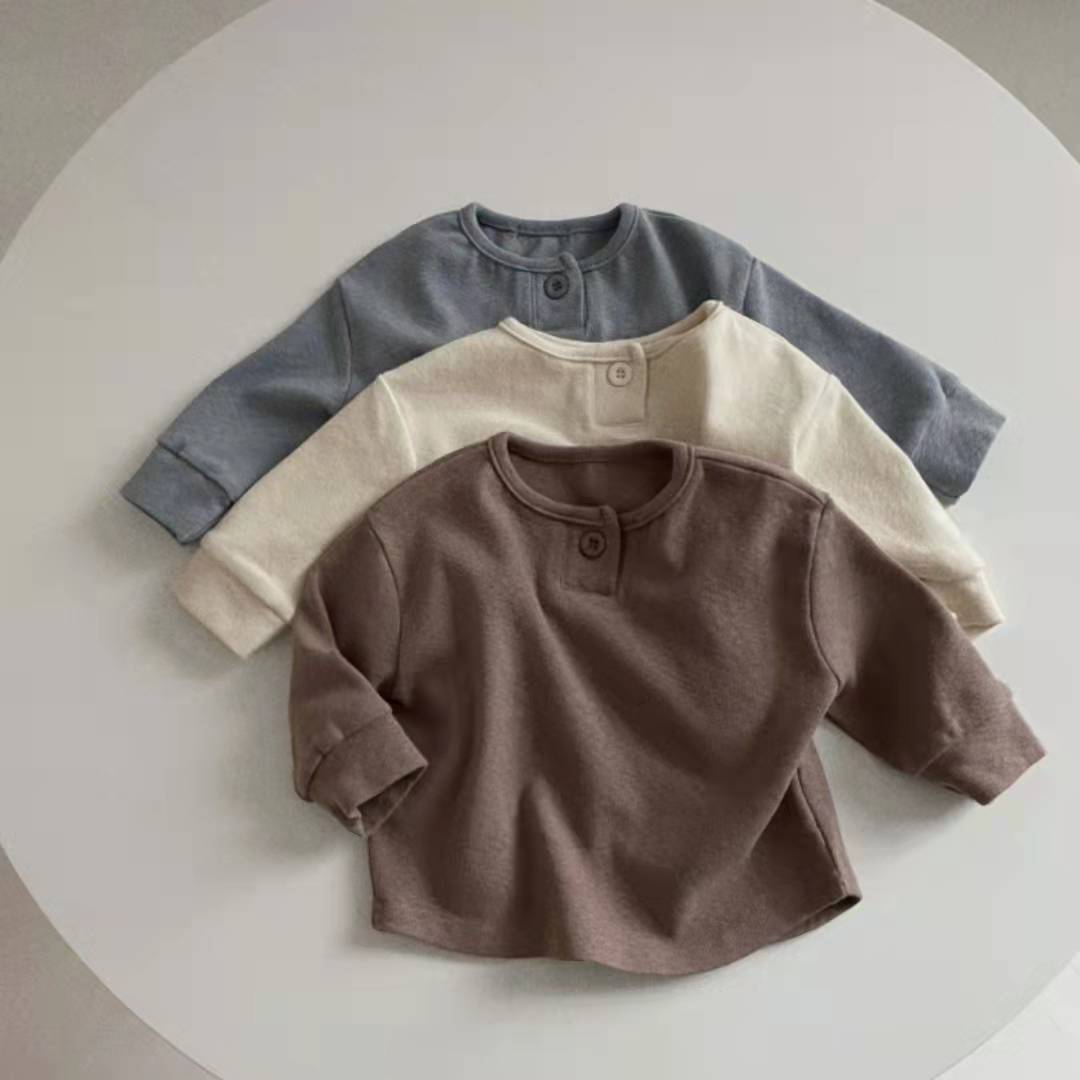 【BABY】ボタンデザインスウェット CawaKomostore