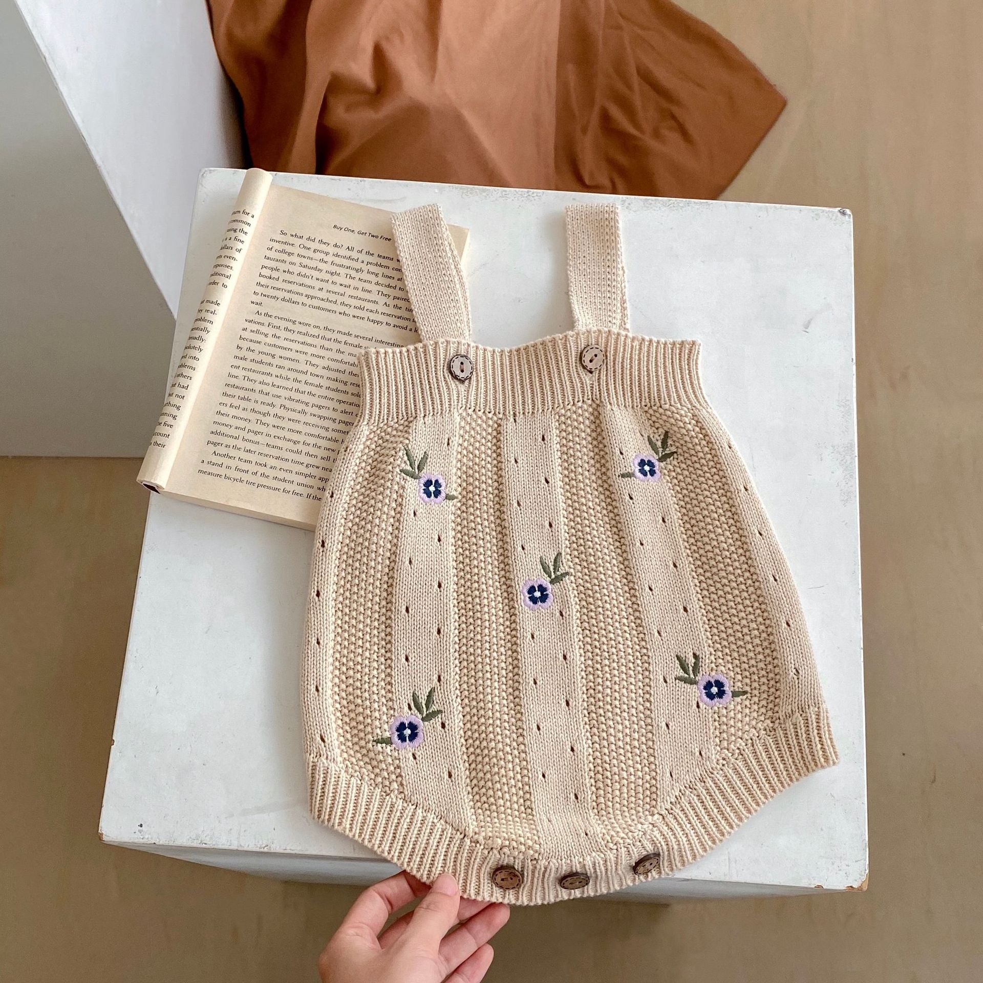 【BABY】 デザインニットフラワーカーディガン/サロペット CawaKomostore