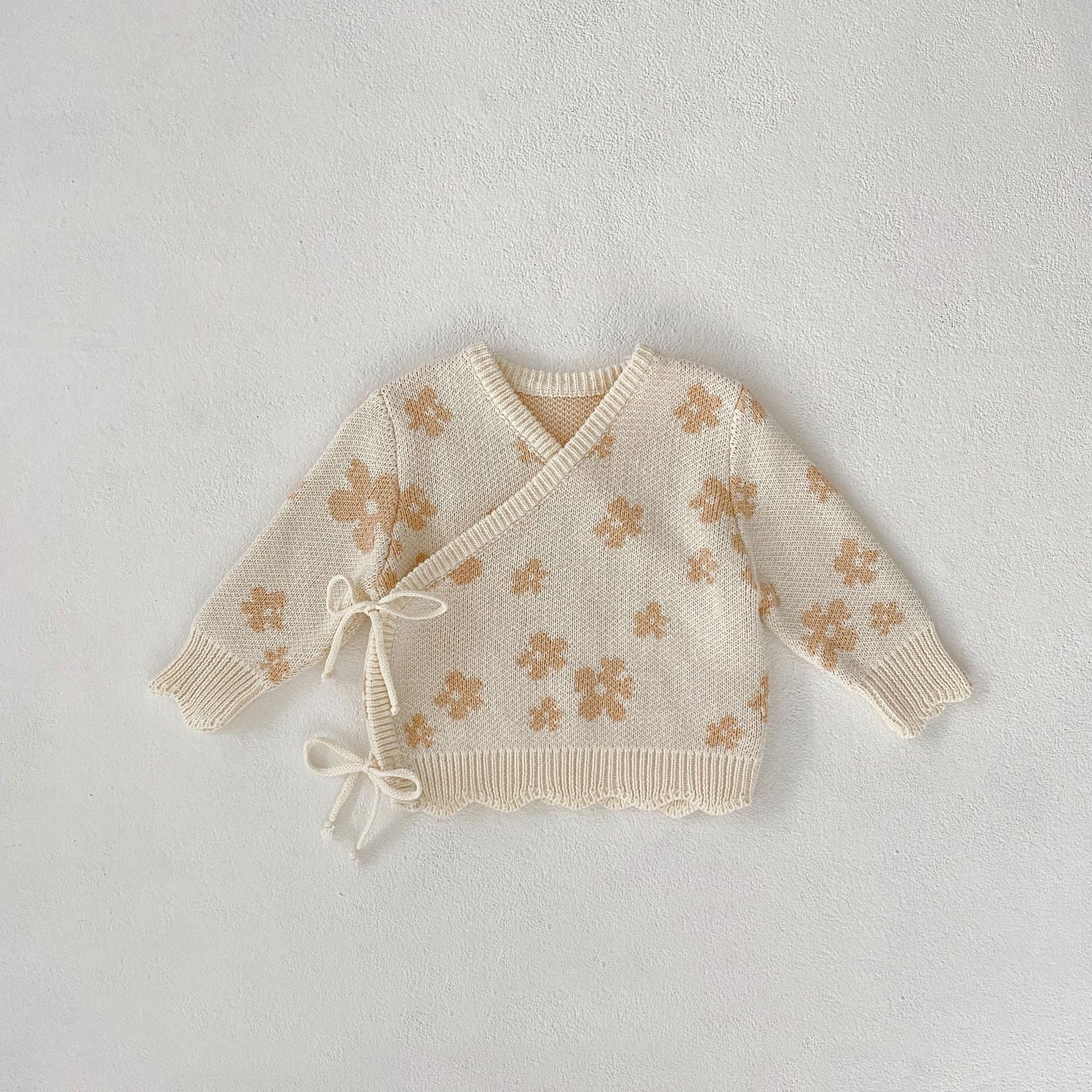 【BABY】フラワーデザインニット(ニット帽・カーディガン・パンツ・靴下) CawaKomostore