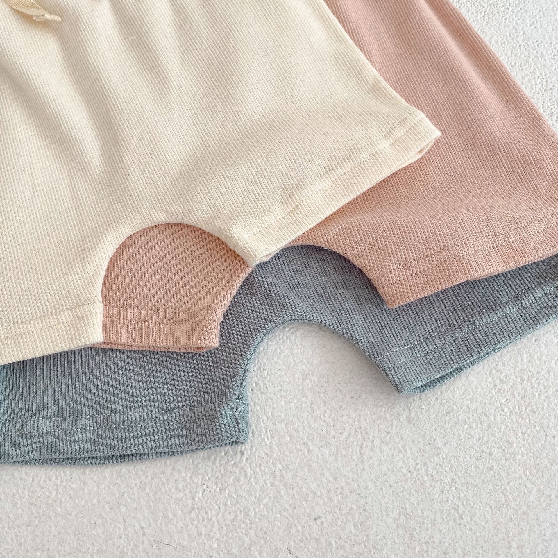 【BABY】コットンシンプルデザイン短パン CawaKomostore