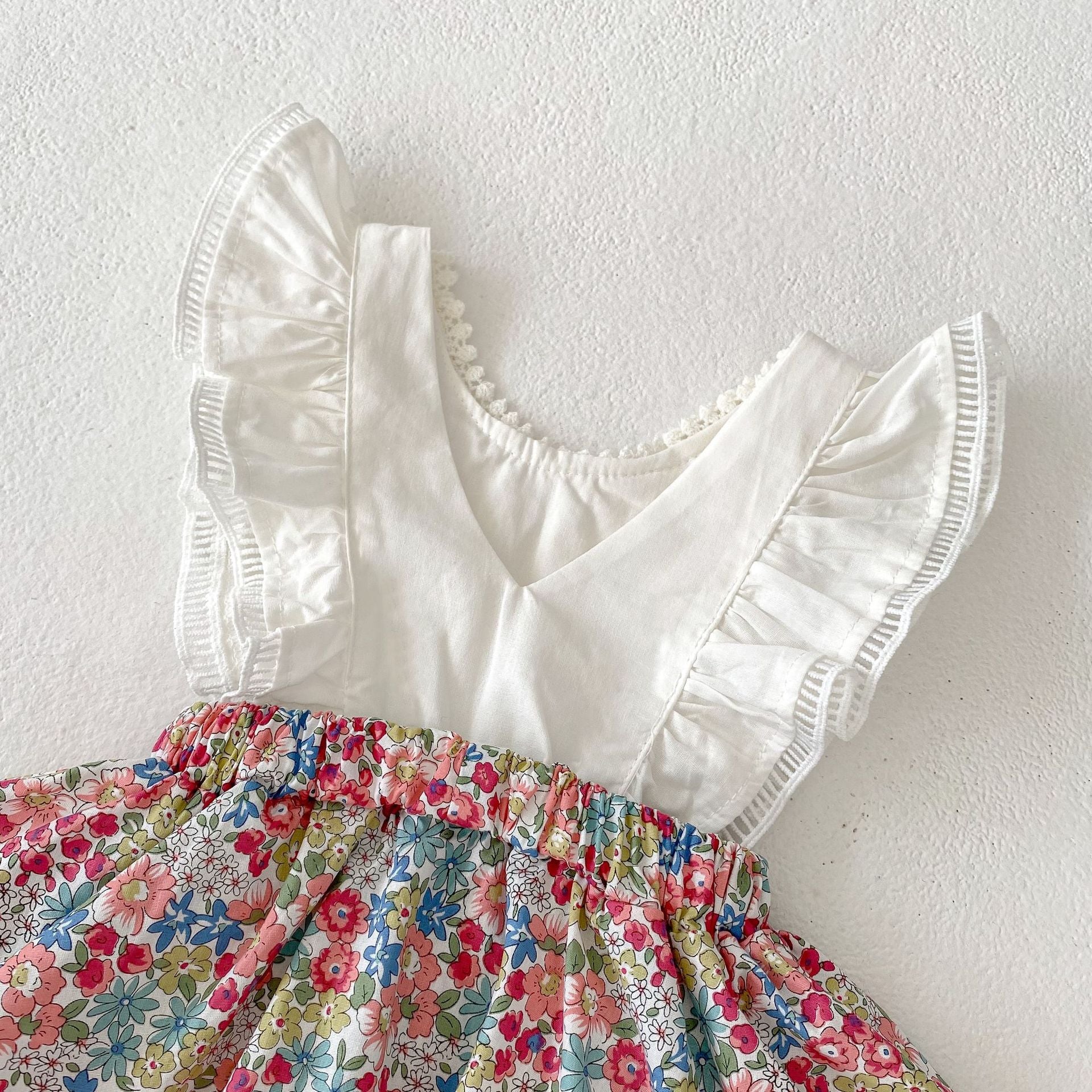 【BABY】レースフリル花柄ロンパース🌸 CawaKomostore