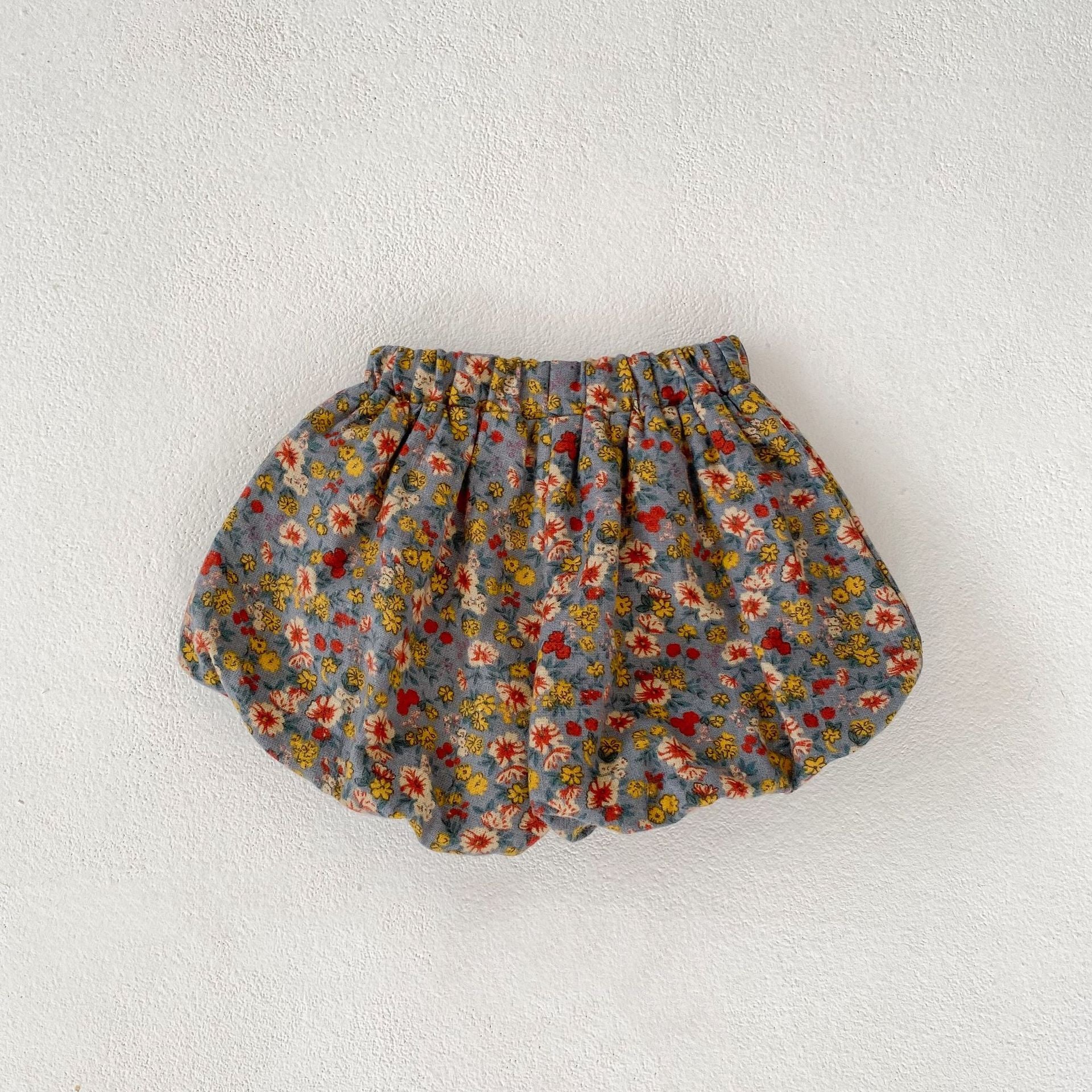 【BABY】ホワイトブラウス ＆ フラワーブルマ CawaKomostore