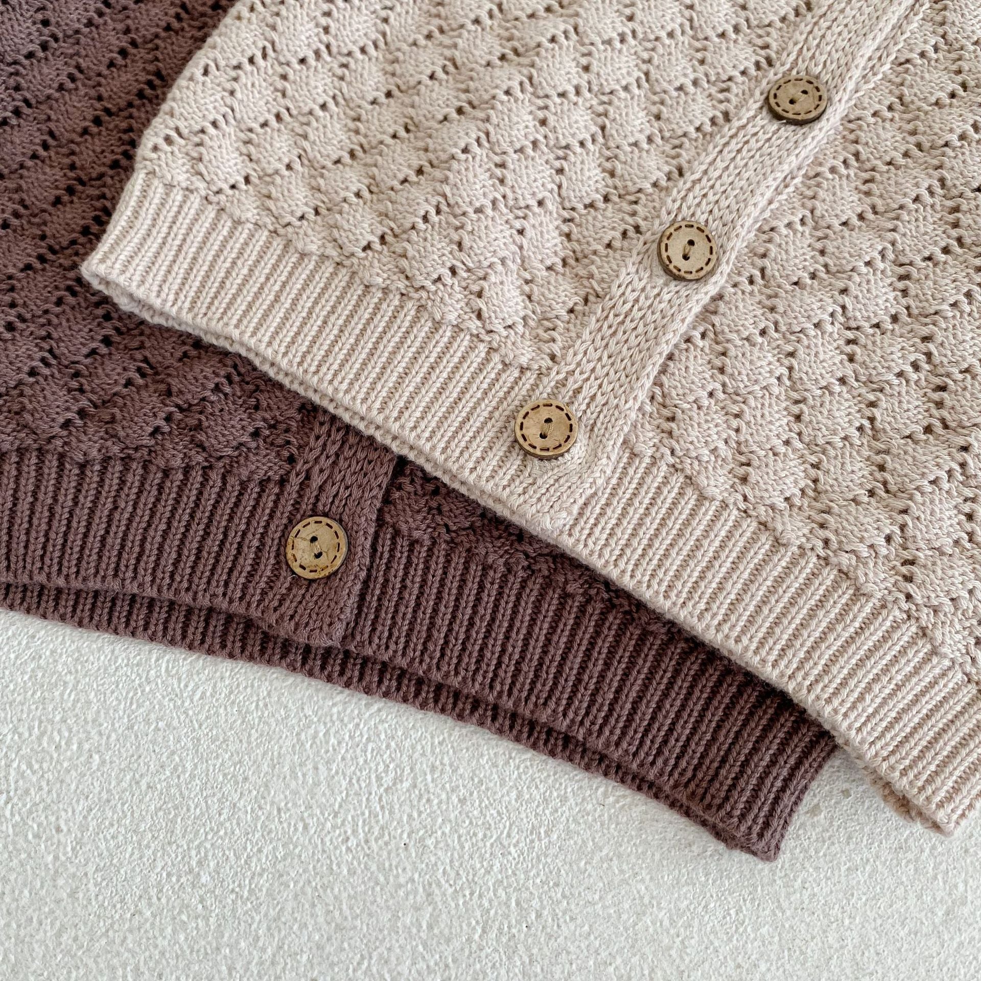 【BABY】ワンカラー透かし編みカーディガン CawaKomostore