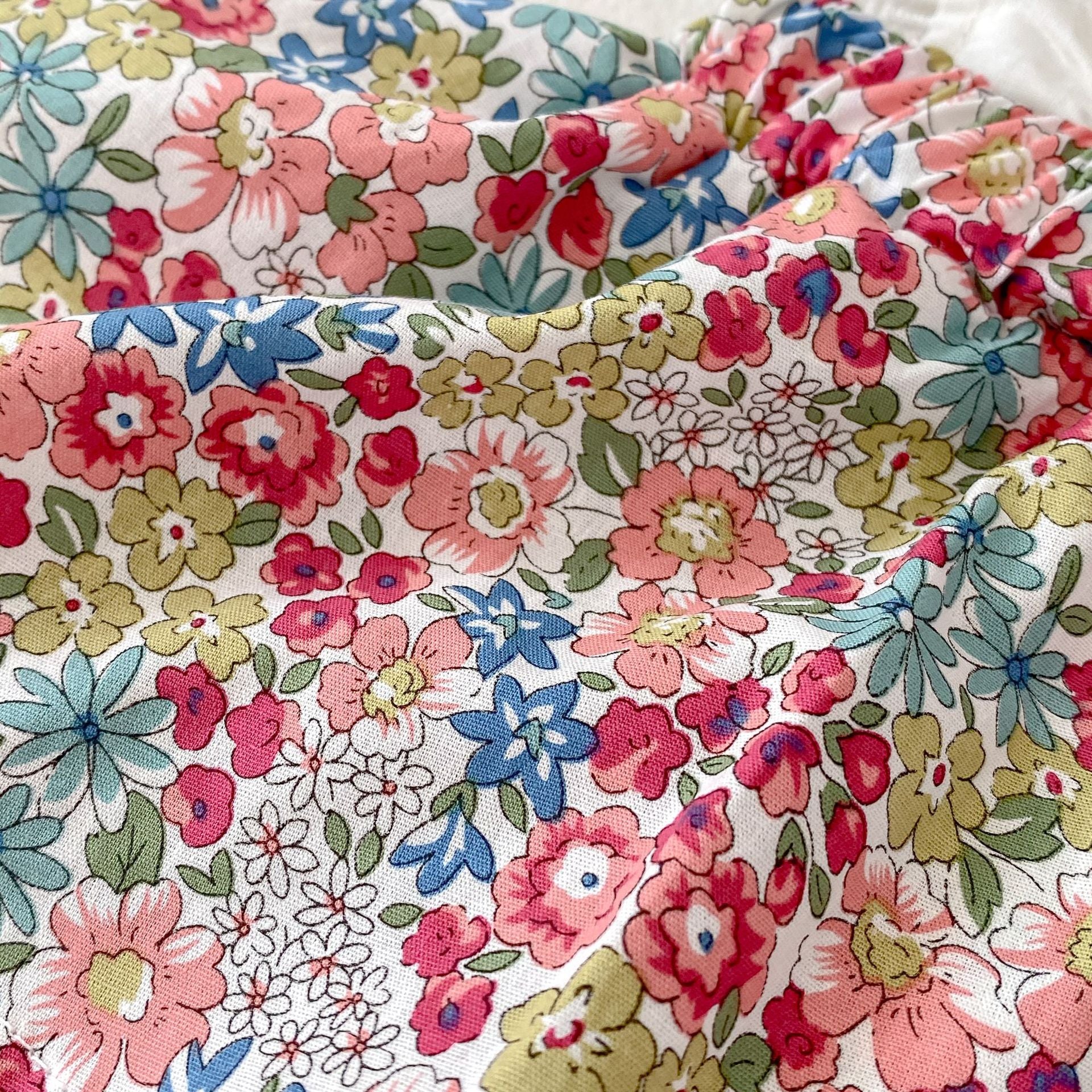 【BABY】レースフリル花柄ロンパース🌸 CawaKomostore