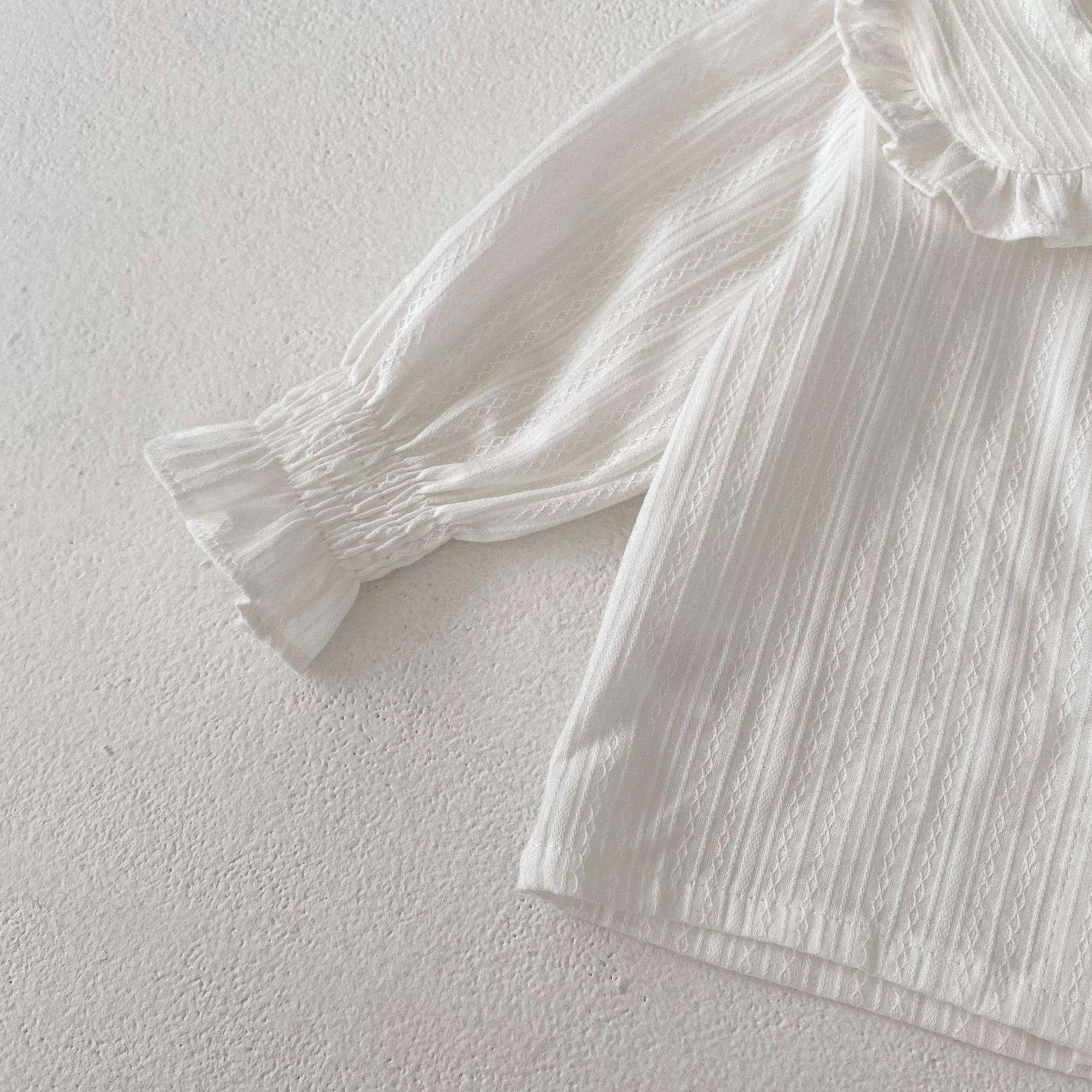 【BABY】ホワイトブラウス ＆ フラワーブルマ CawaKomostore