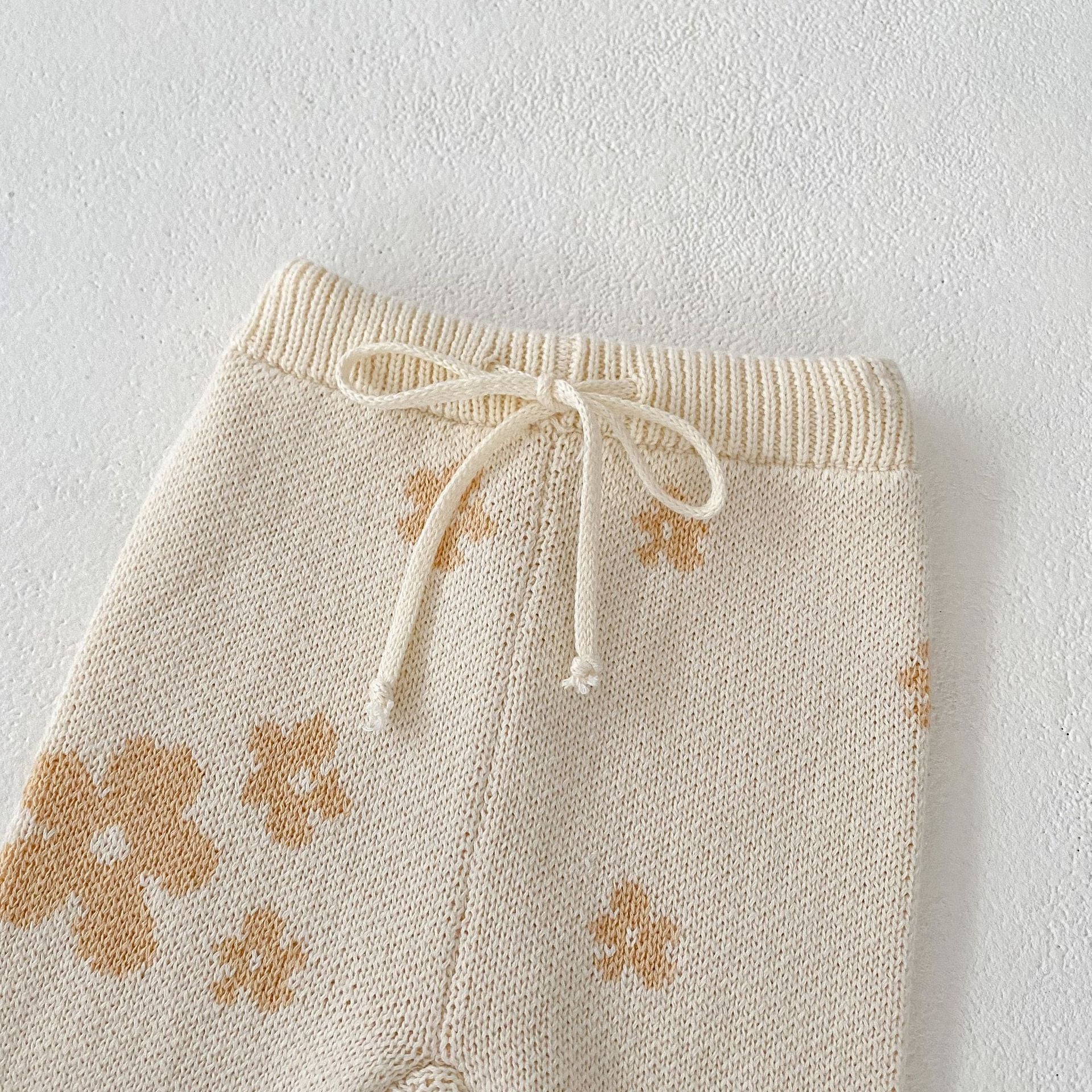 【BABY】フラワーデザインニット(ニット帽・カーディガン・パンツ・靴下) CawaKomostore
