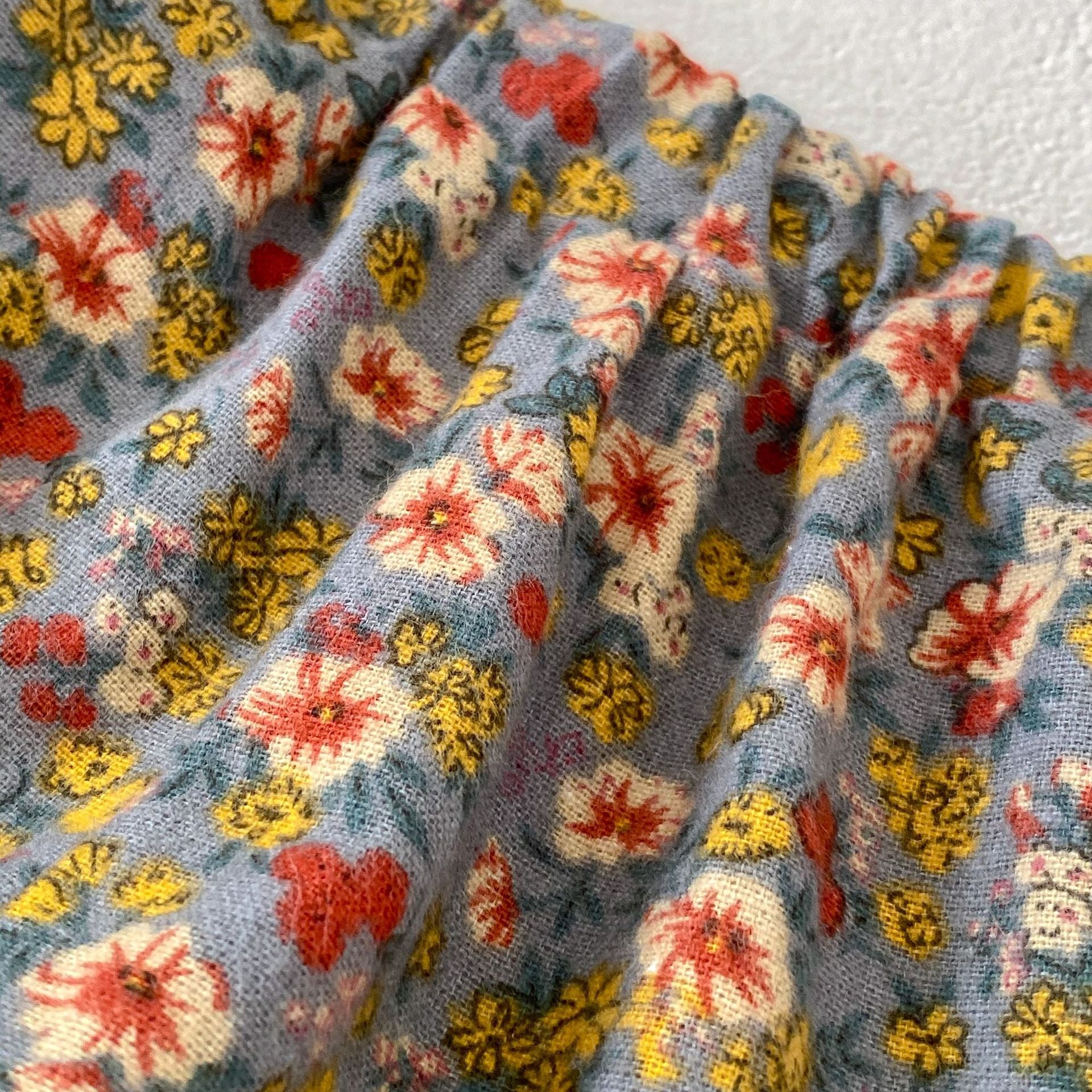 【BABY】ホワイトブラウス ＆ フラワーブルマ CawaKomostore