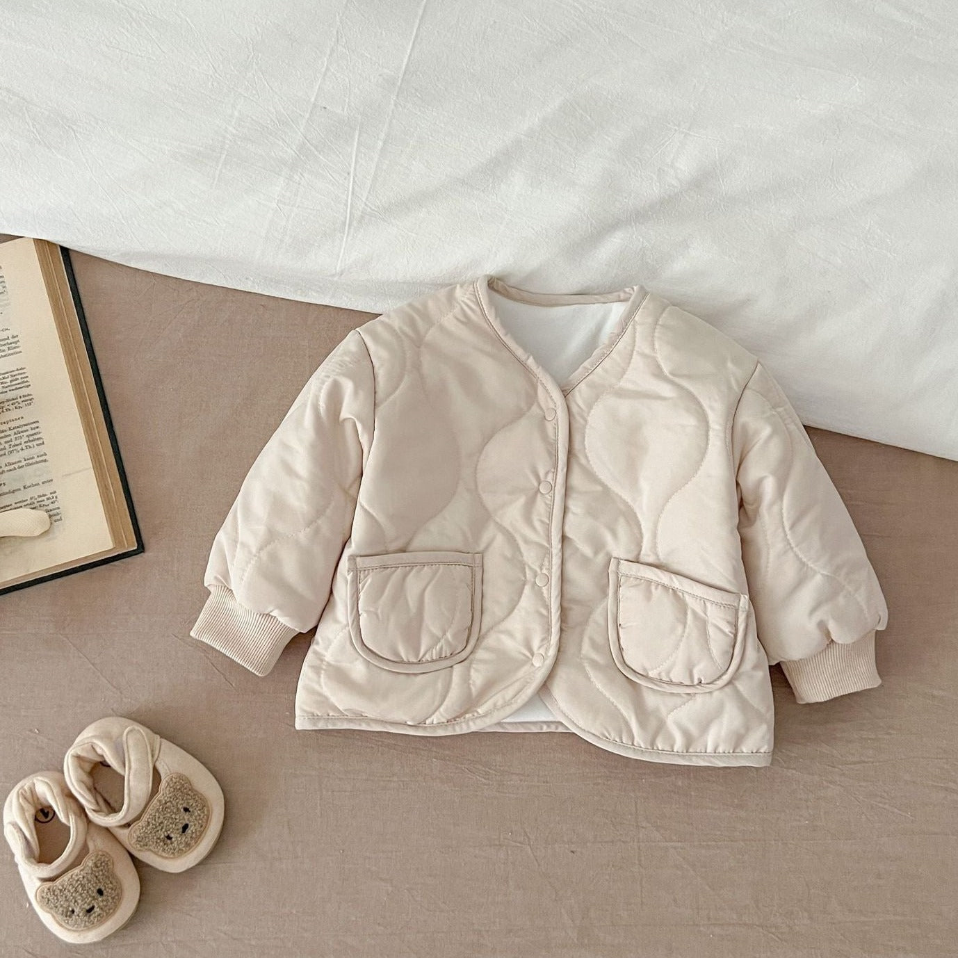 【BABY】ノーカラーキルティング セットアップ CawaKomostore