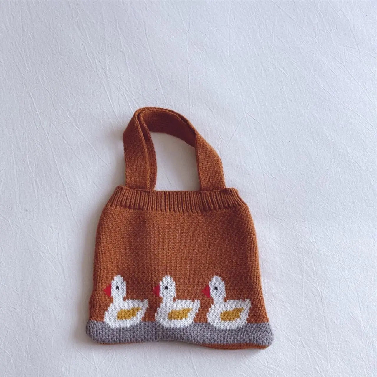 【バッグ】ニット編みのキッズバッグ CawaKomostore
