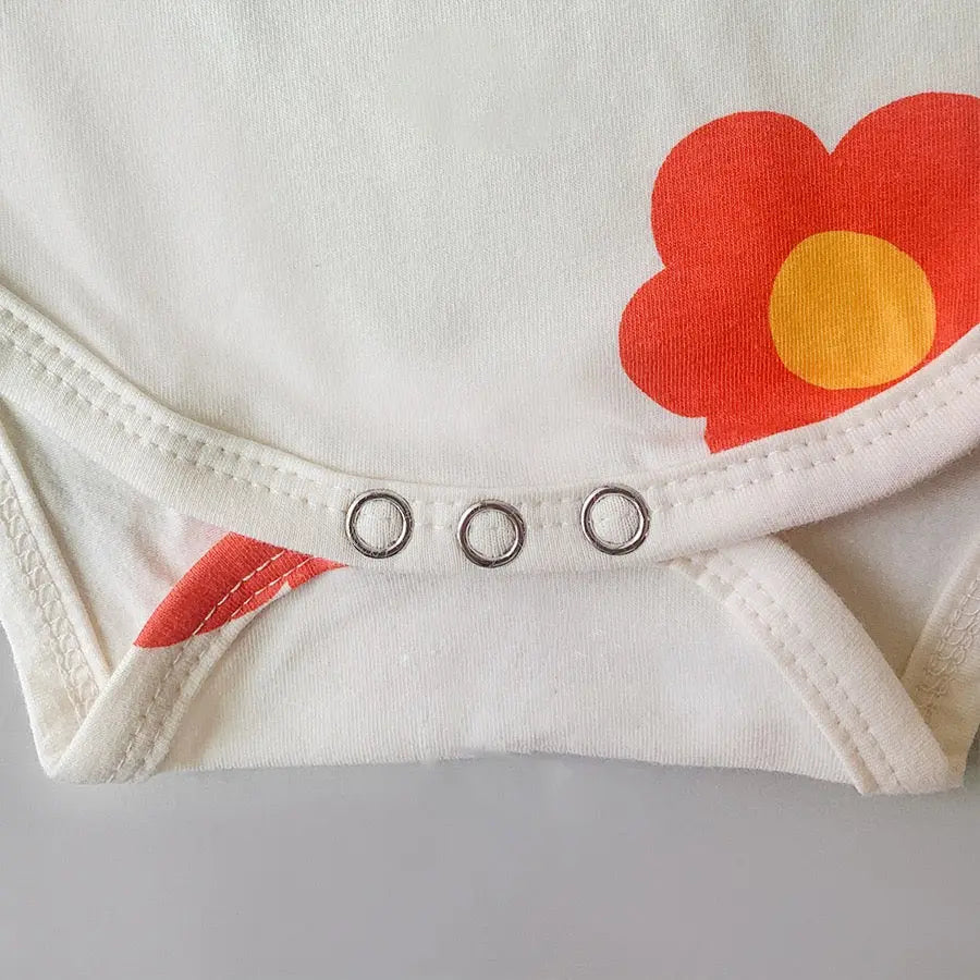 【BABY】赤い花柄ロンパース/ボンネット付き CawaKomostore