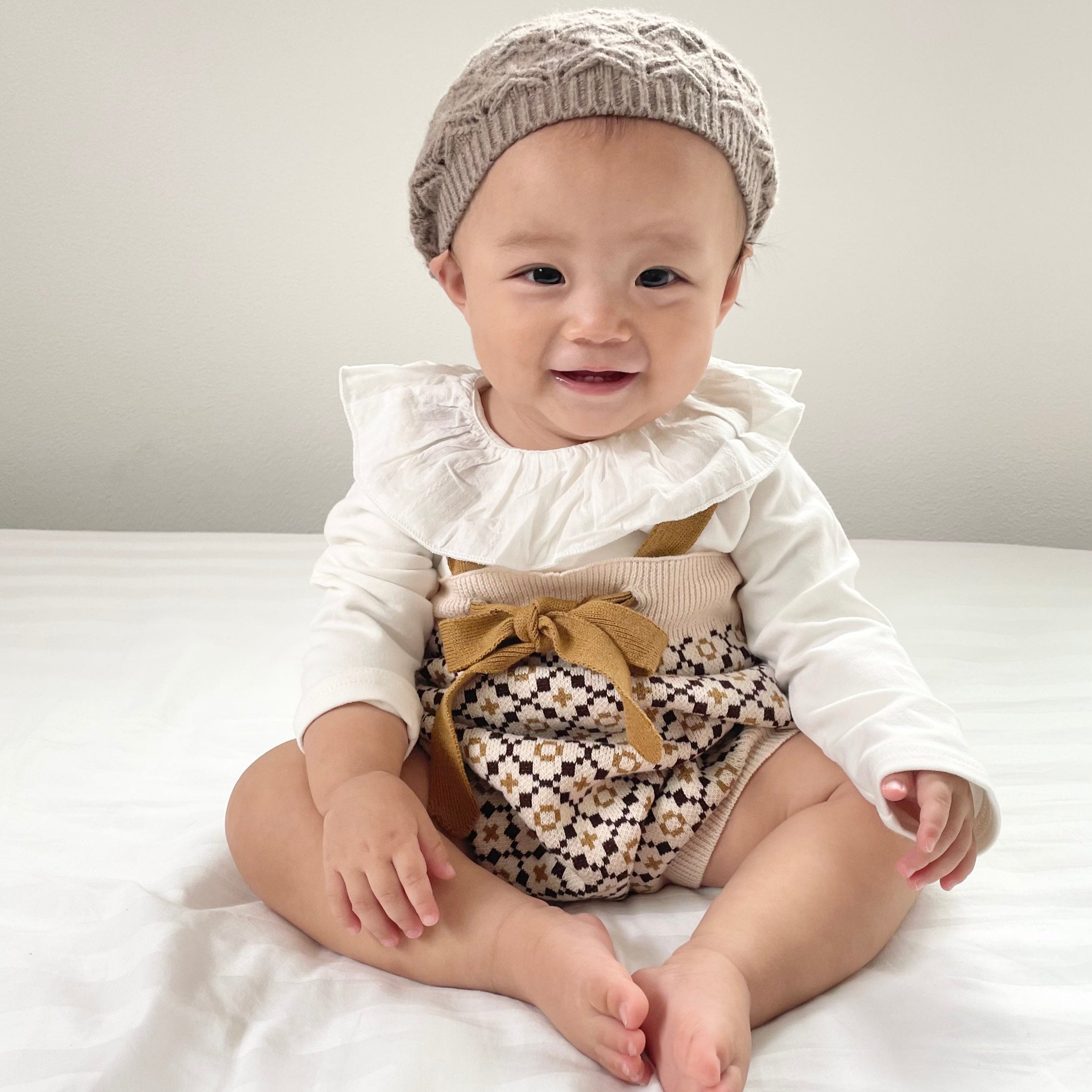 【BABY】からし色レトロニットサロペット
