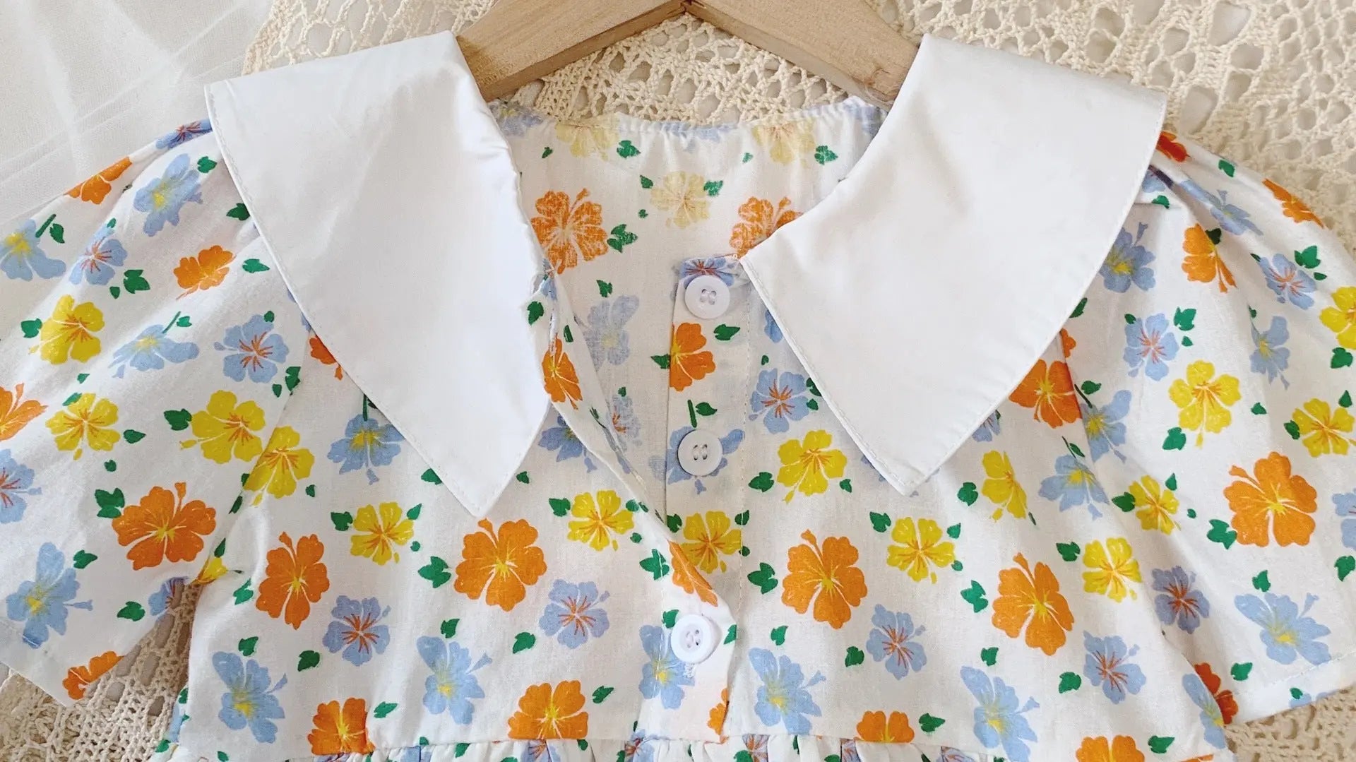 【GIRL】可愛い襟付き子花柄ワンピース CawaKomostore