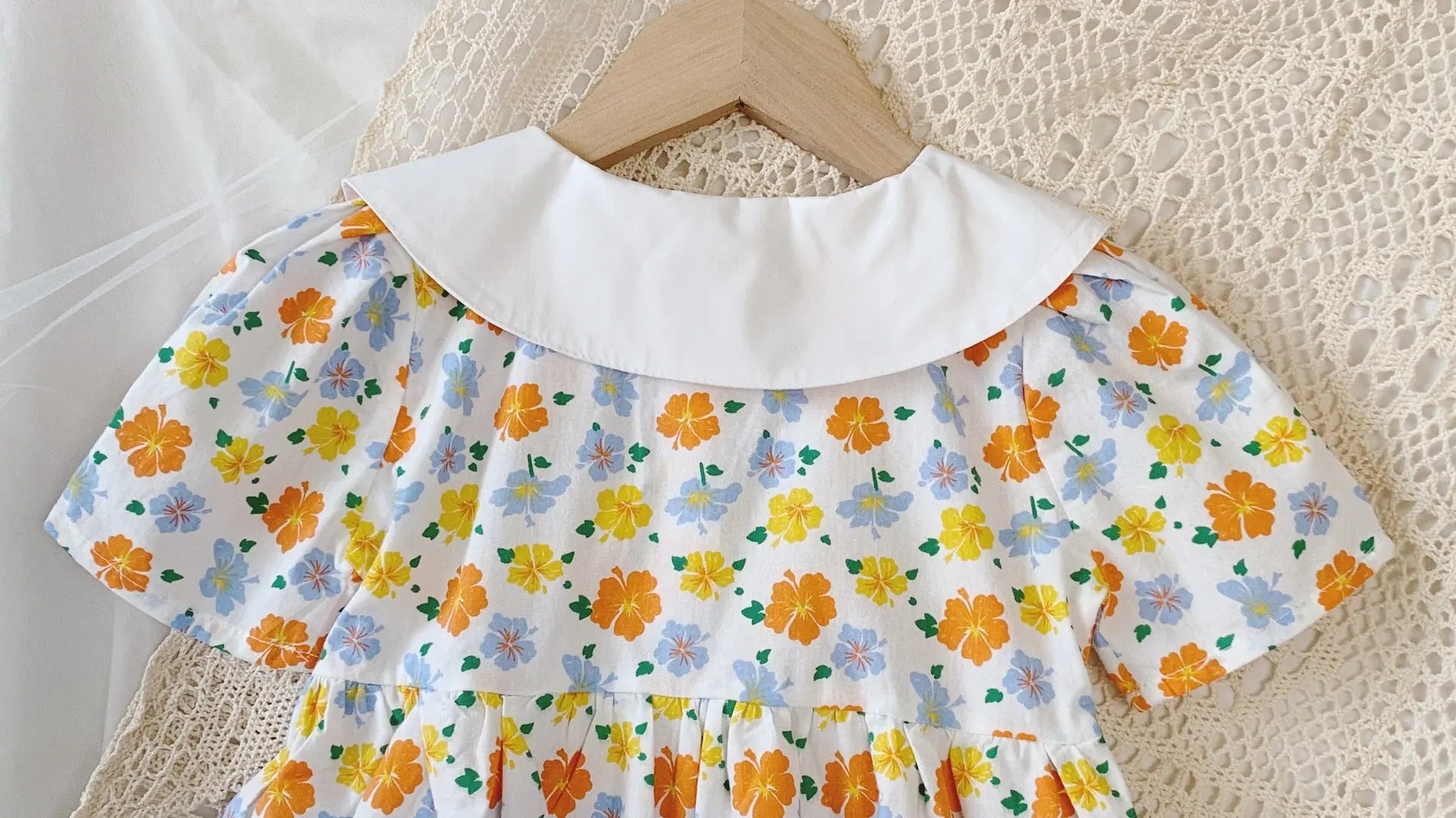 【GIRL】可愛い襟付き子花柄ワンピース CawaKomostore