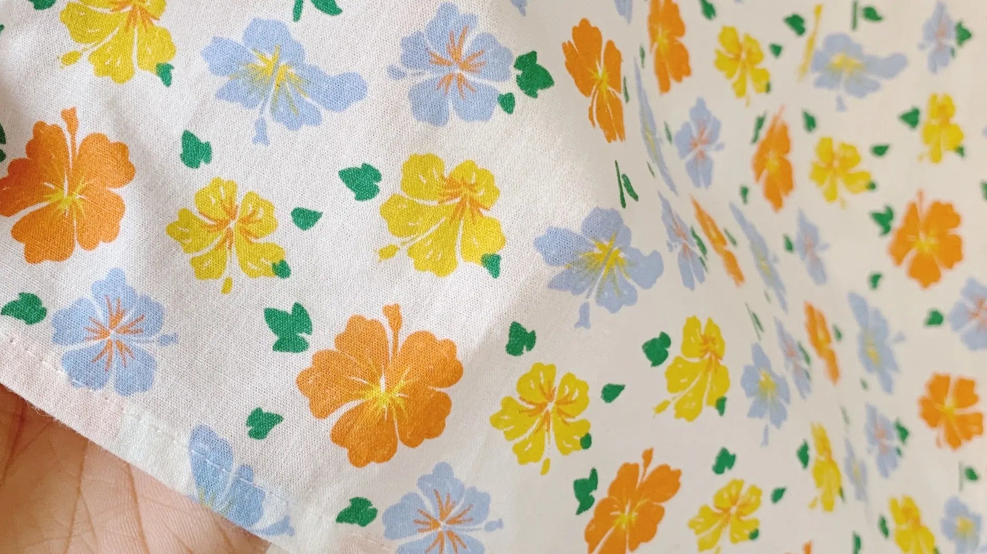 【GIRL】可愛い襟付き子花柄ワンピース CawaKomostore