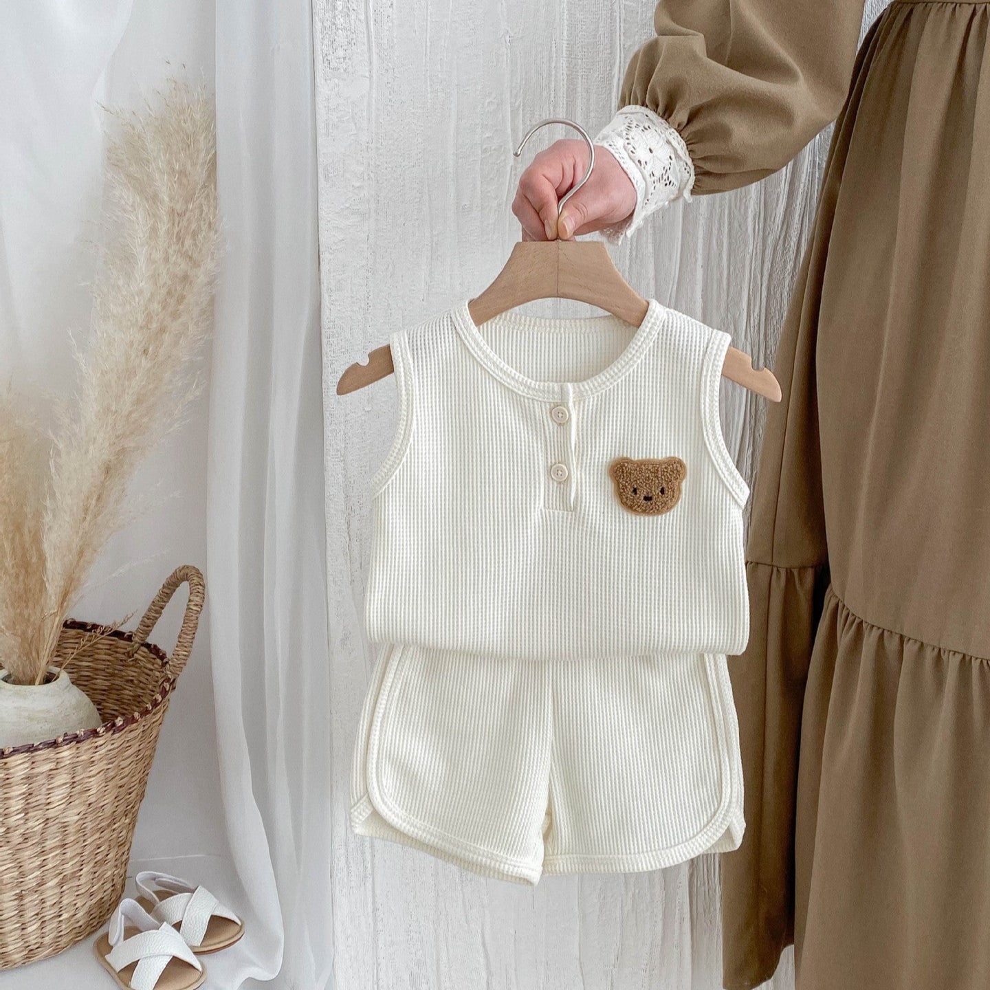 【BABY】クマ刺繡カジュアルセットアップ