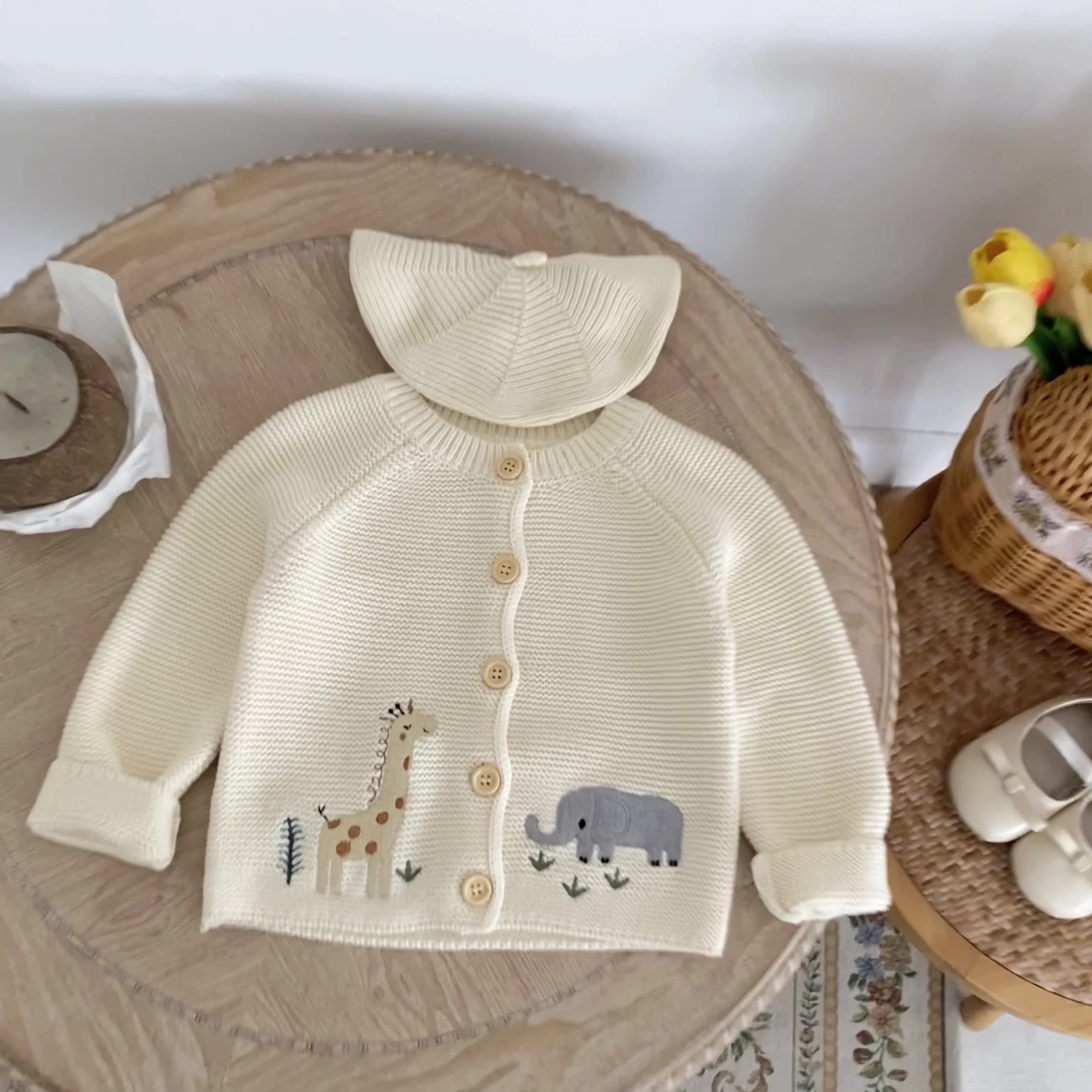 【BABY】キリン＆象さん刺繍ニットカーディガン