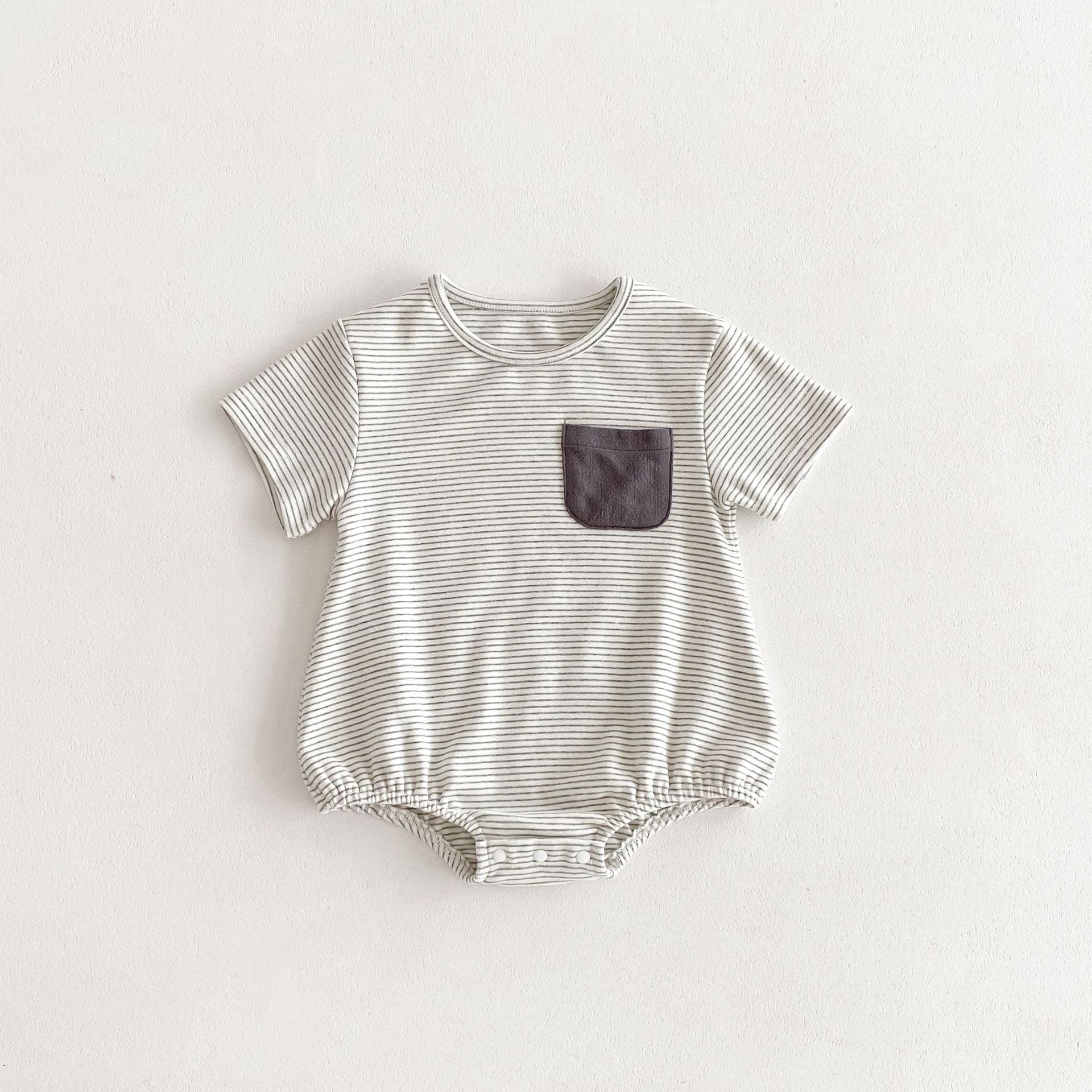 【BABY】ボーダーロンパース / Ｔシャツ＆サロペット セットアップ CawaKomostore