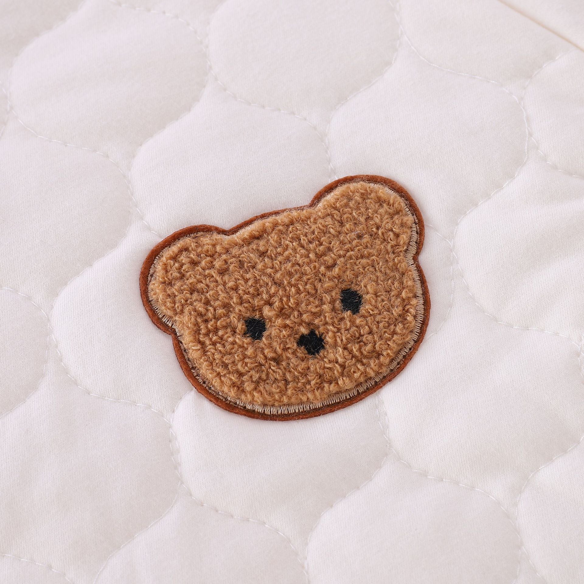【BABY】くま柄キルティングカバーオールアウター