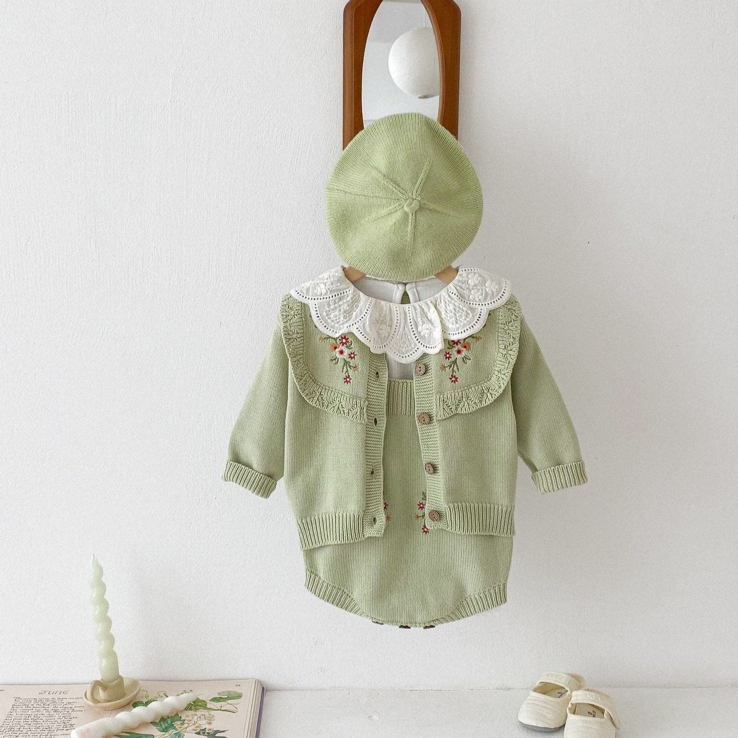 【BABY】花柄刺繍ワンカラーセットアップ(green/pink)