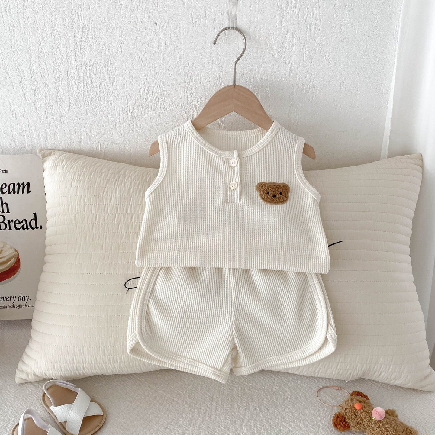 【BABY】クマ刺繡カジュアルセットアップ