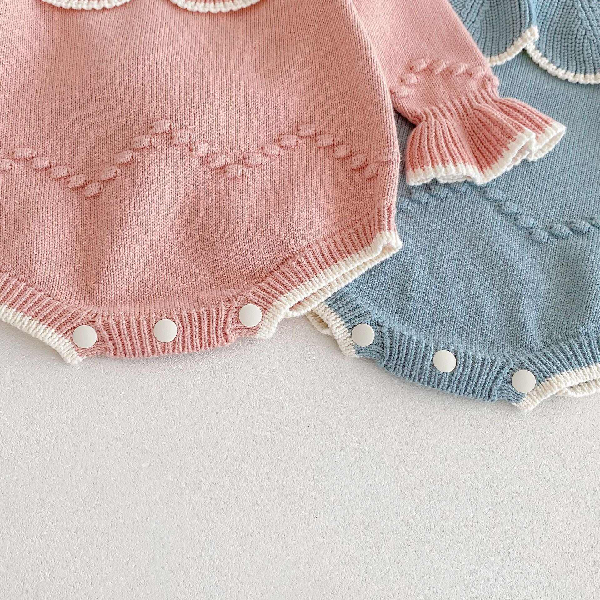 【BABY】リンガーデザインフローラルニットロンパース CawaKomostore