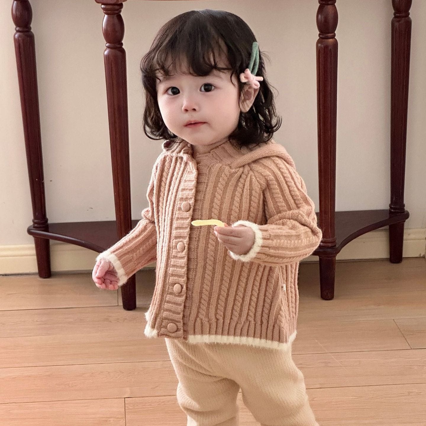 【BABY】ウサギリブ編みニットカーディガン