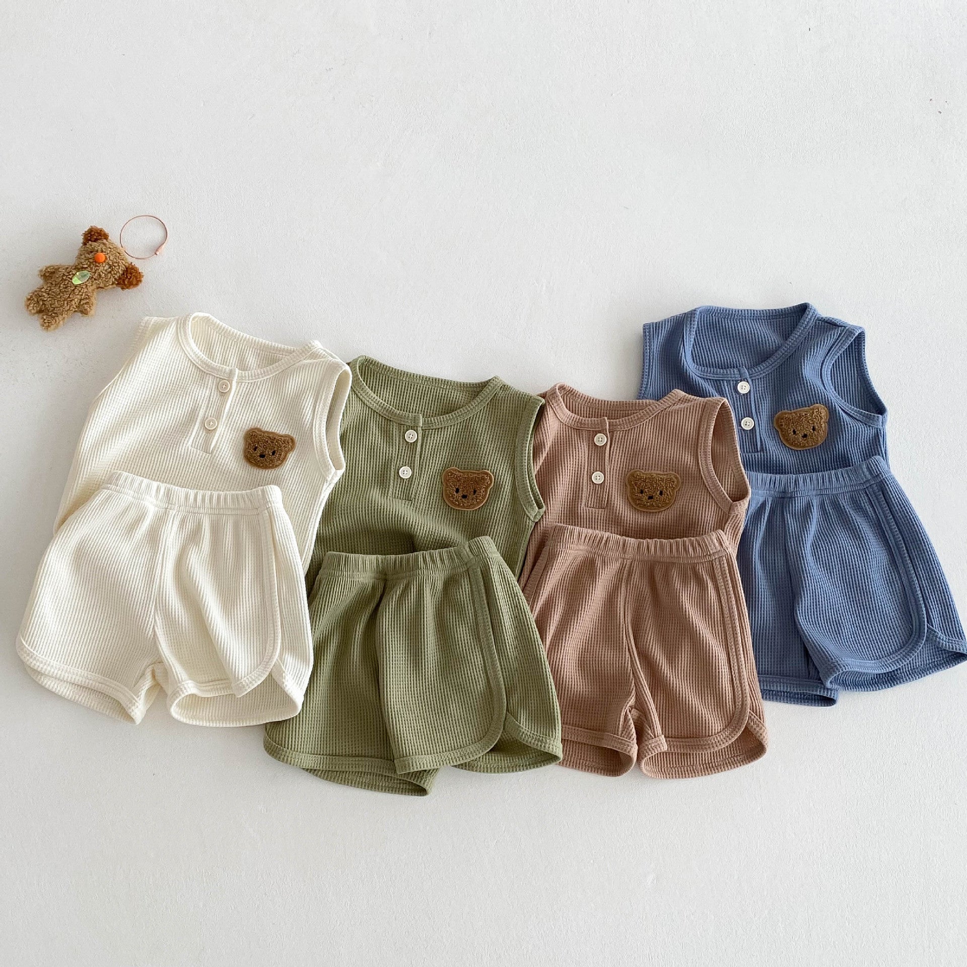 【BABY】クマ刺繡カジュアルセットアップ