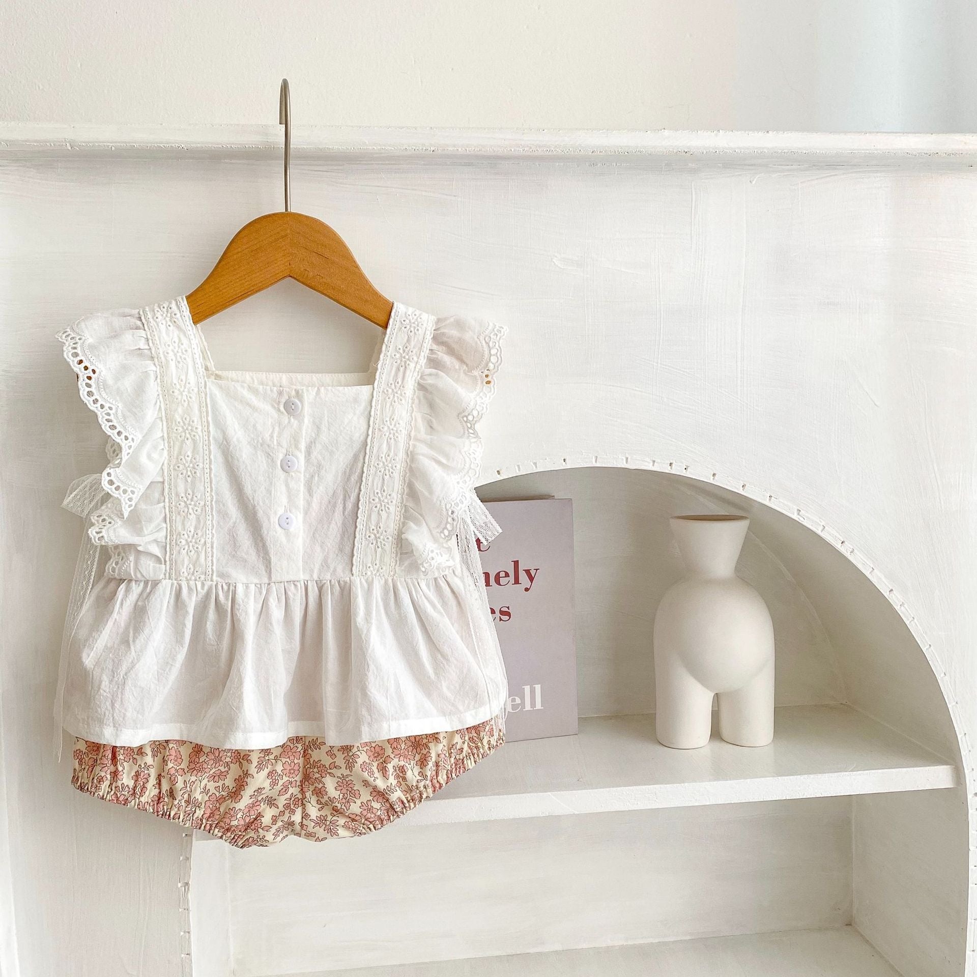 【BABY】レースブラウス / 花柄ボトムス着丈 CawaKomostore