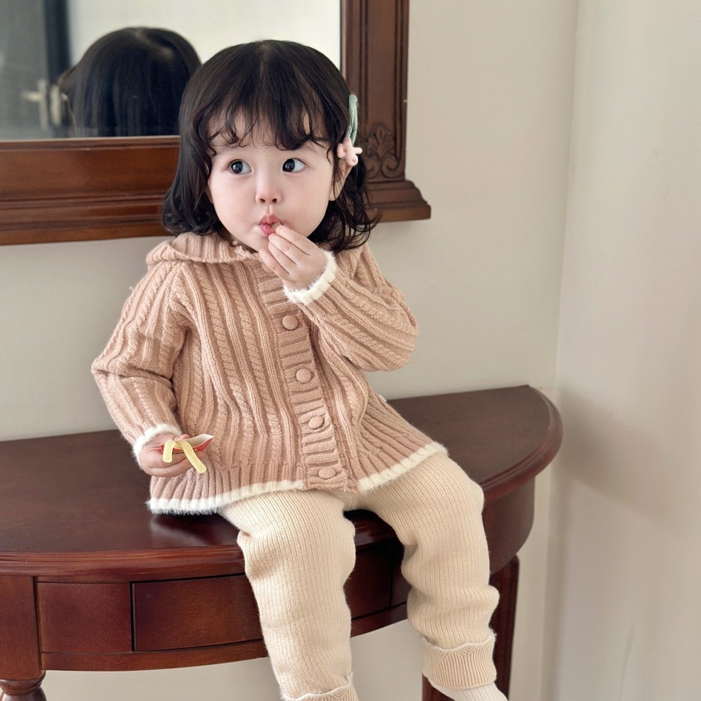 【BABY】ウサギリブ編みニットカーディガン