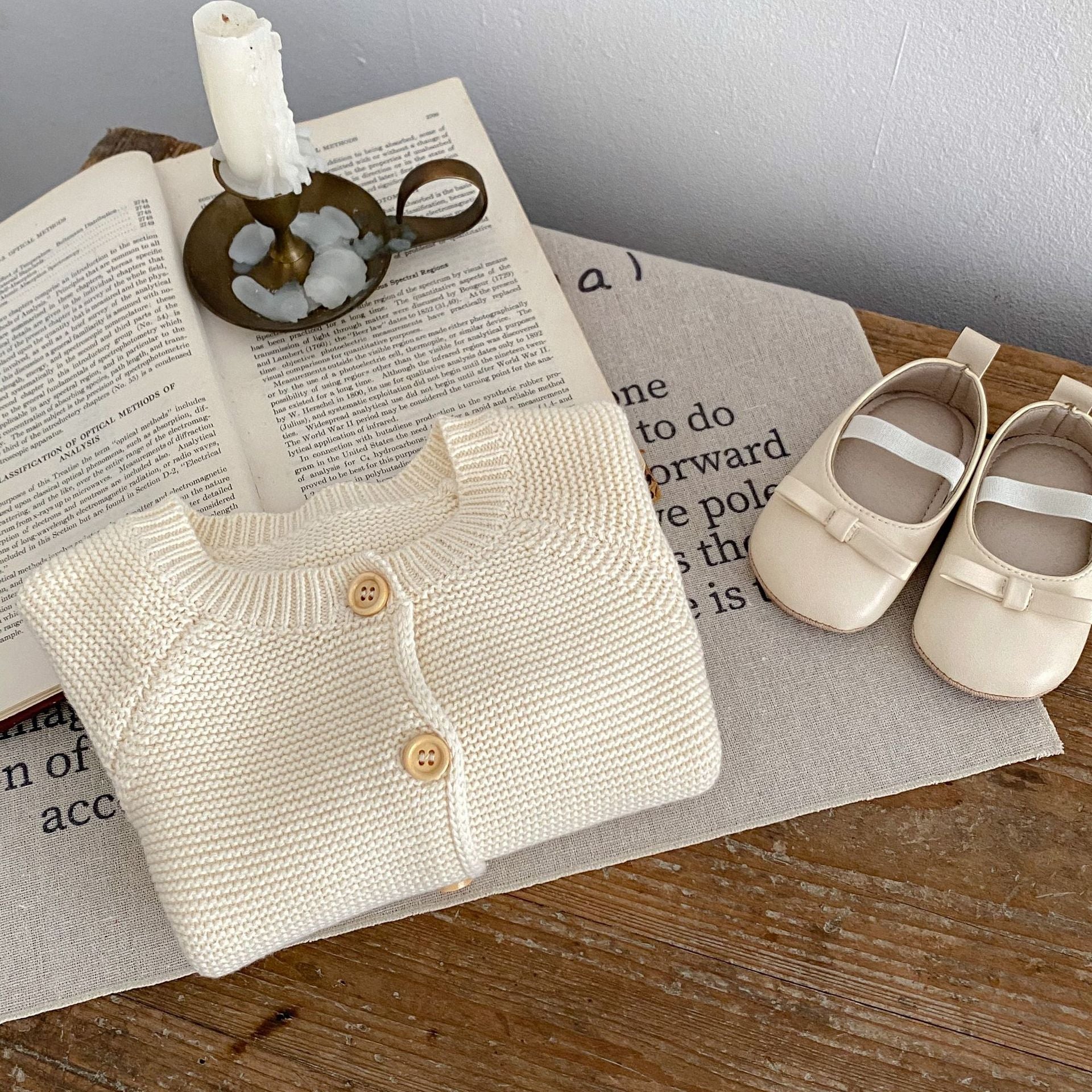 【BABY】キリン＆象さん刺繍ニットカーディガン