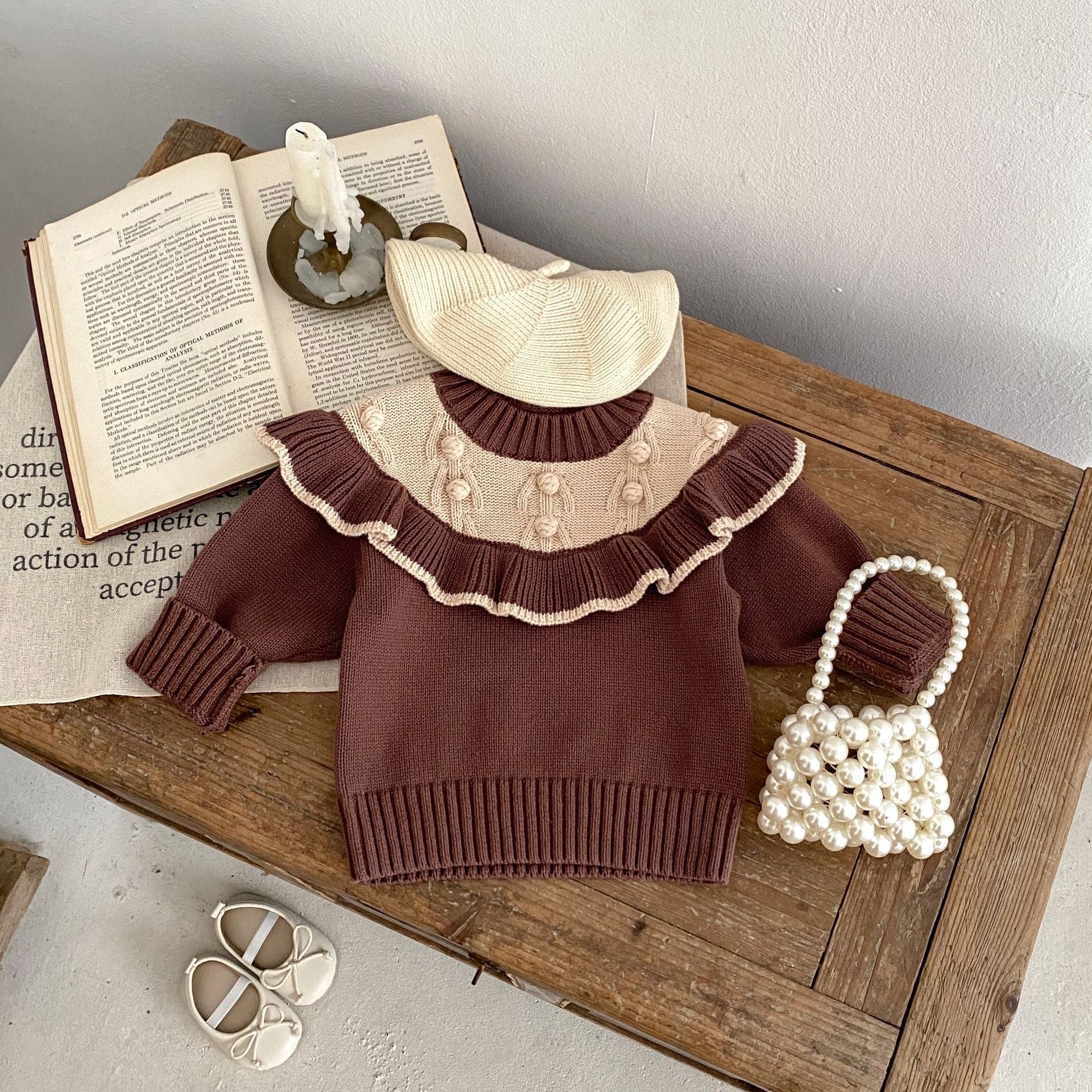 【BABY】ラウンドラペルフリルポンポンニット CawaKomostore