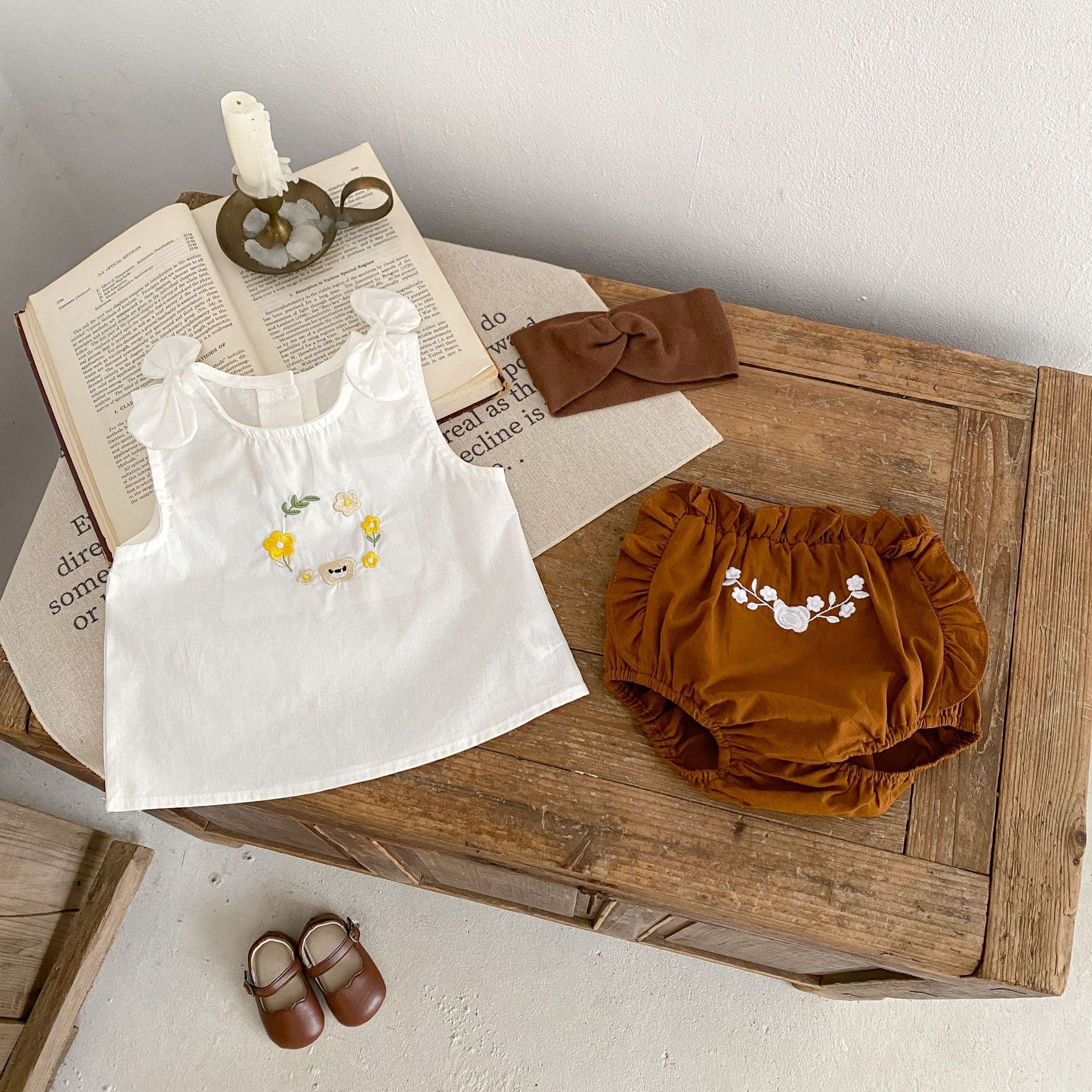 【BABY】リボン付き花＆クマ刺繡 セットアップ CawaKomostore