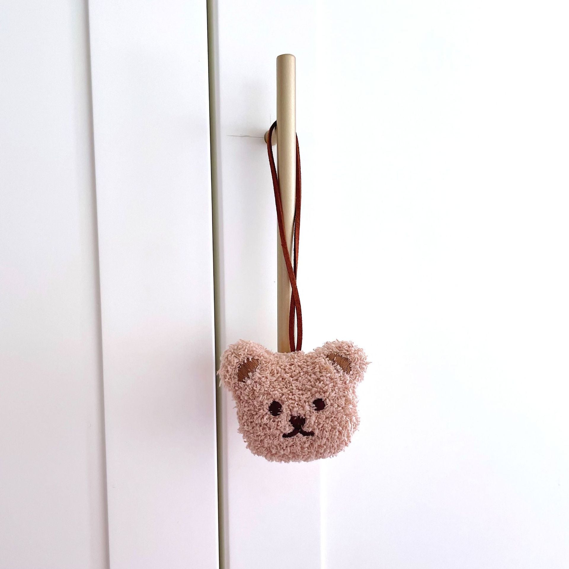 【バッグ】くまちゃんネームキーホルダー CawaKomostore