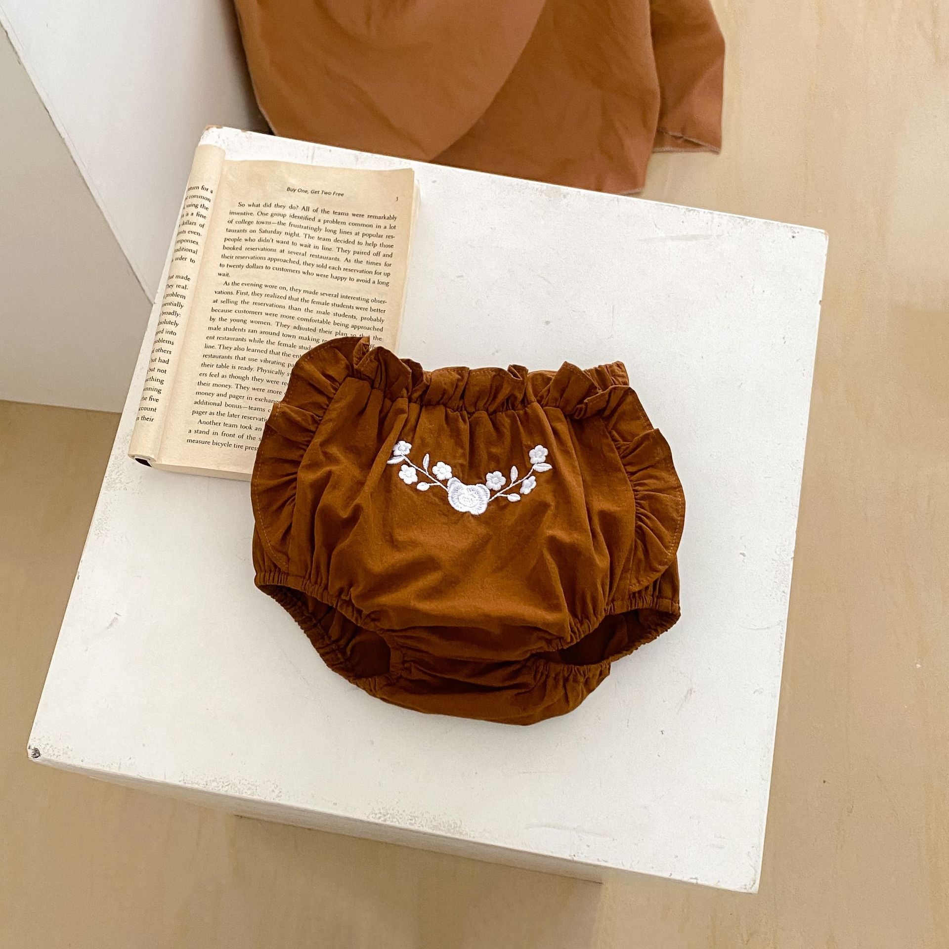 【BABY】リボン付き花＆クマ刺繡 セットアップ CawaKomostore