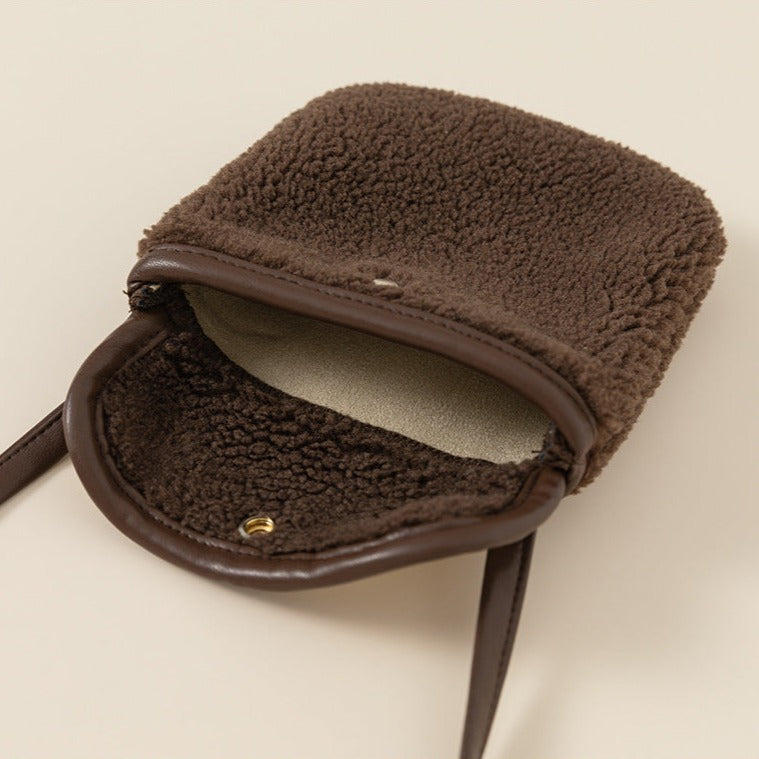 【BABY】ムートンジャケット＆ポシェット(ばっぐ付き) CawaKomostore