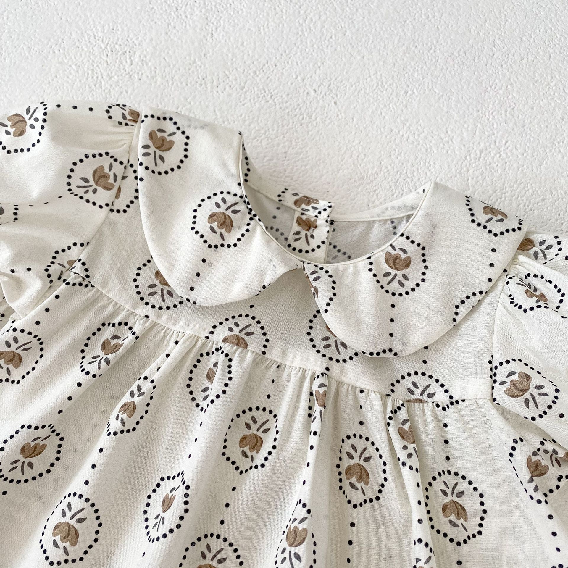 【BABY】パフスリーブチューリップ柄 /チェック柄 セットアップ CawaKomostore