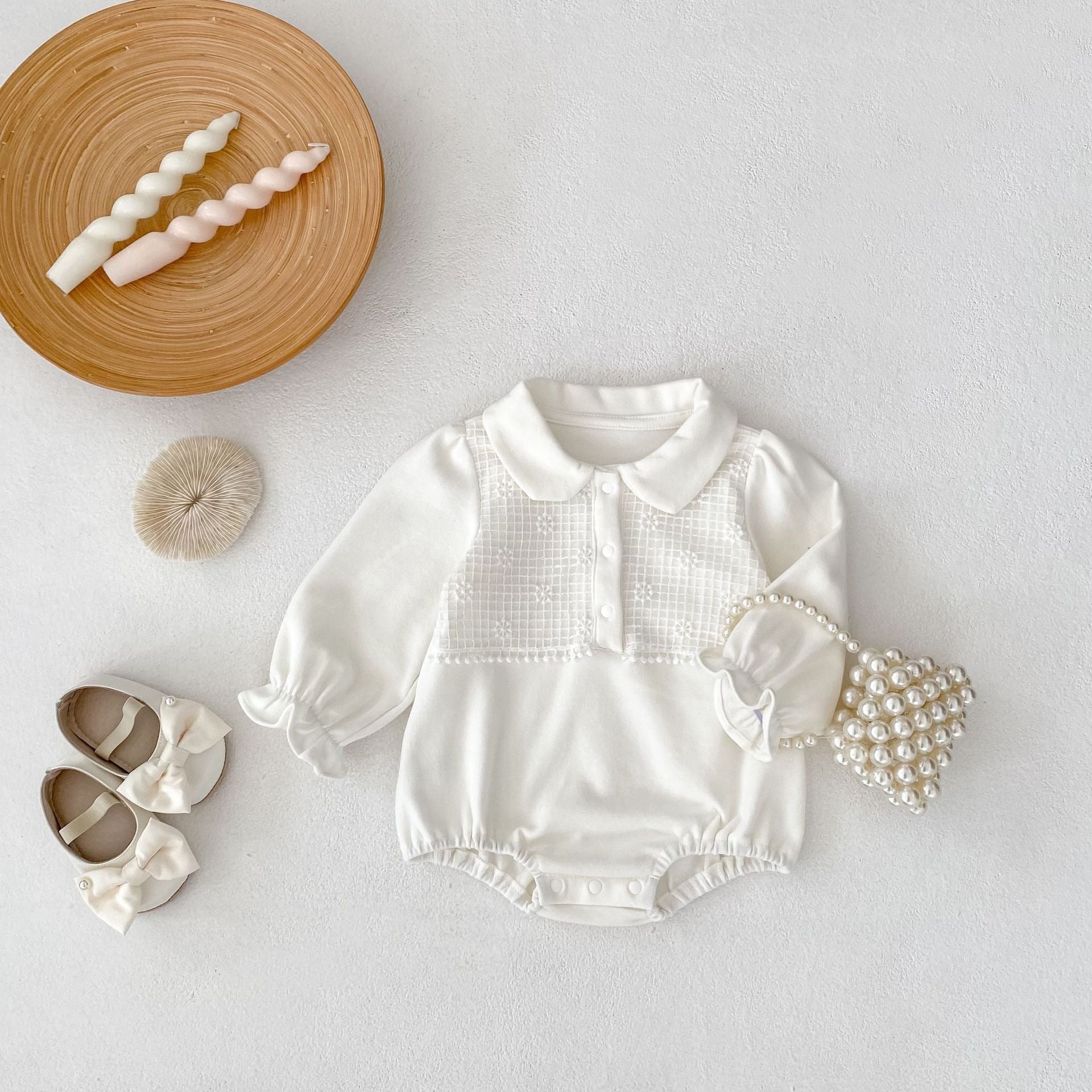 【BABY】springホワイトレースロンパース