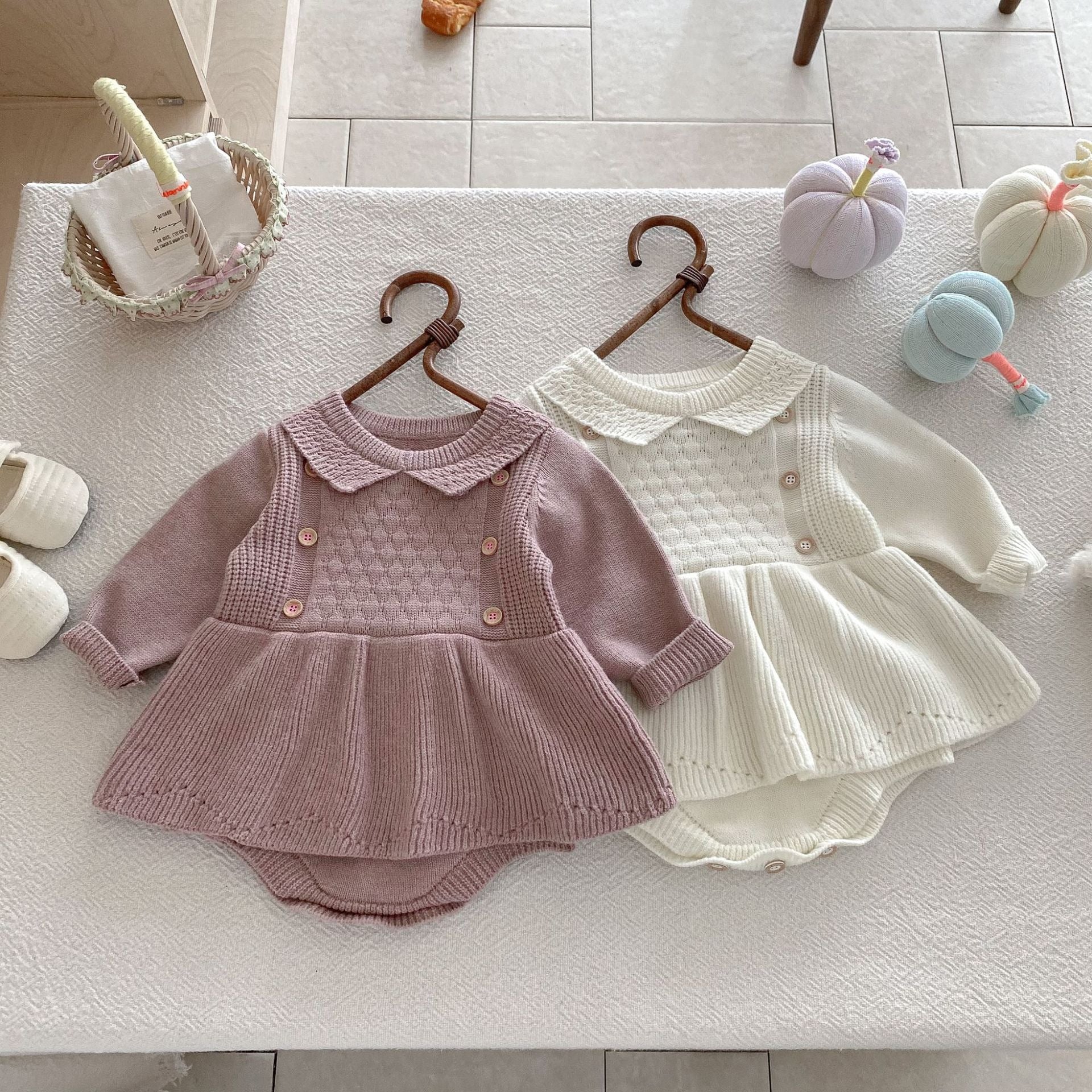 【BABY】ニットワンピース風ロンパース（長袖）