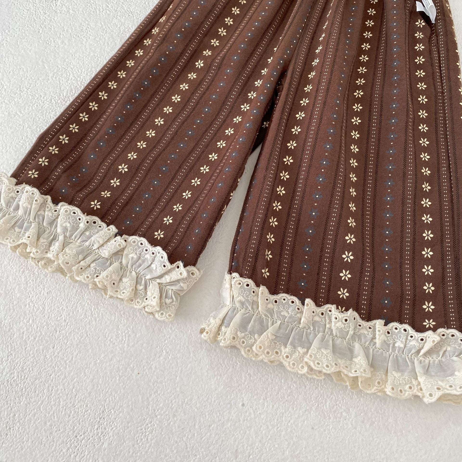 【BABY】レトロフリル付きワイドパンツ