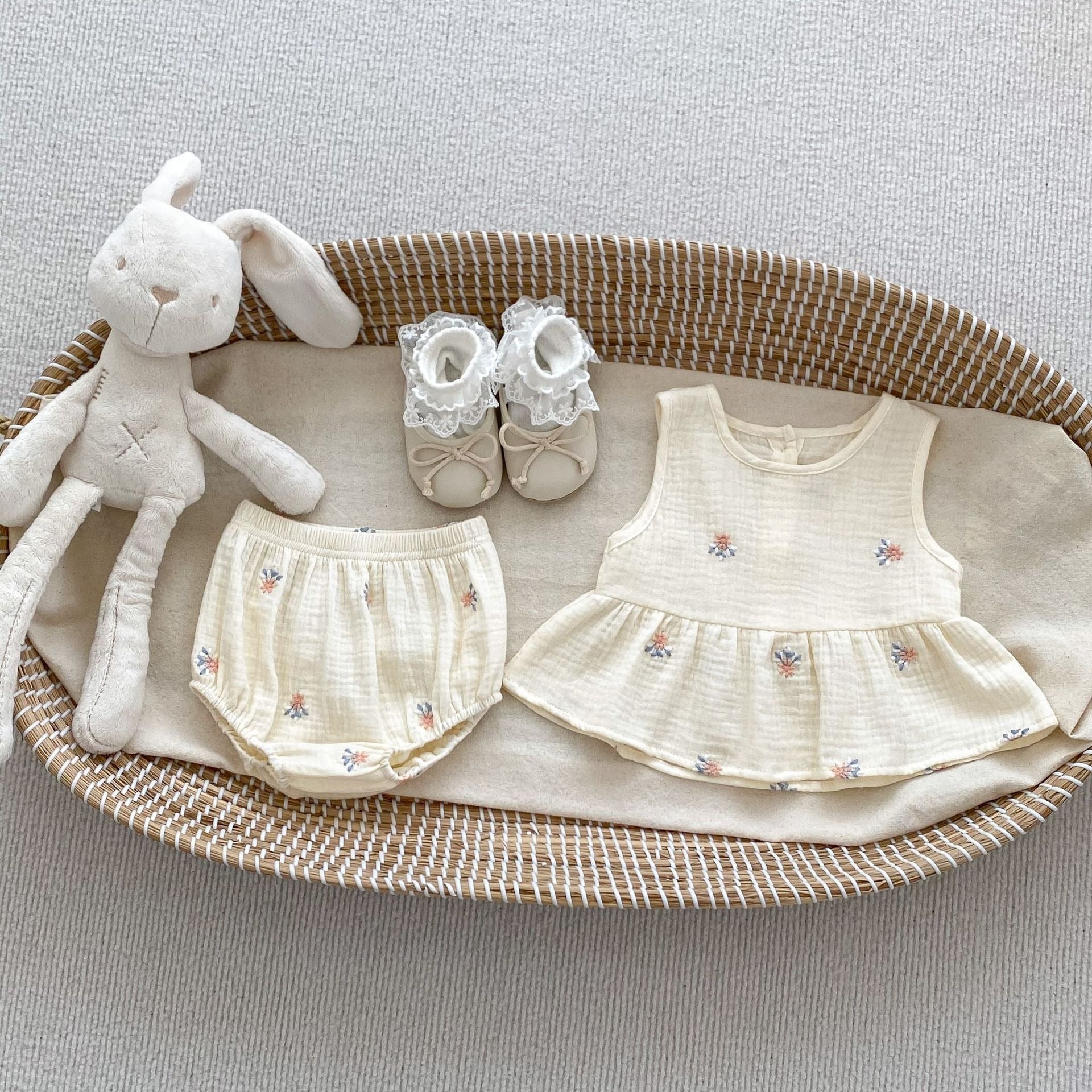 【BABY】夏ナチュラルセットアップ （チェック＆フラワー）
