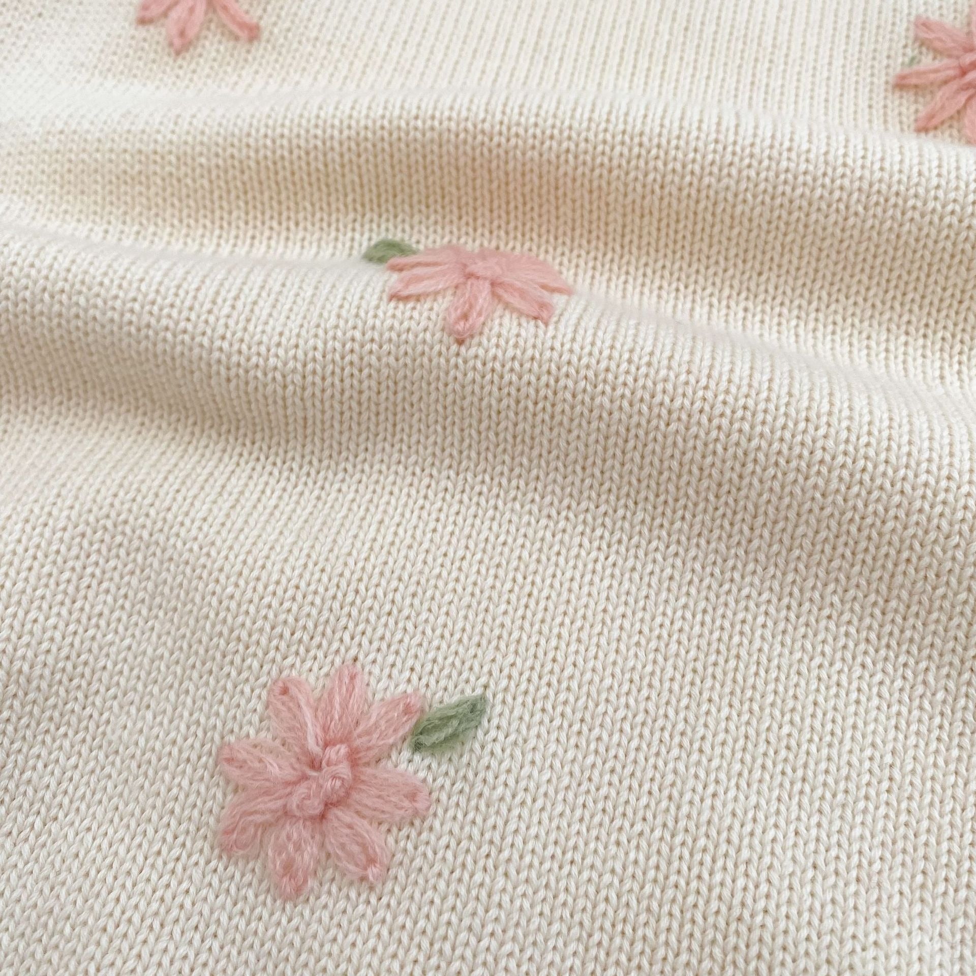 【BABY】2025秋新作 フラワー刺繍ニットロンパース