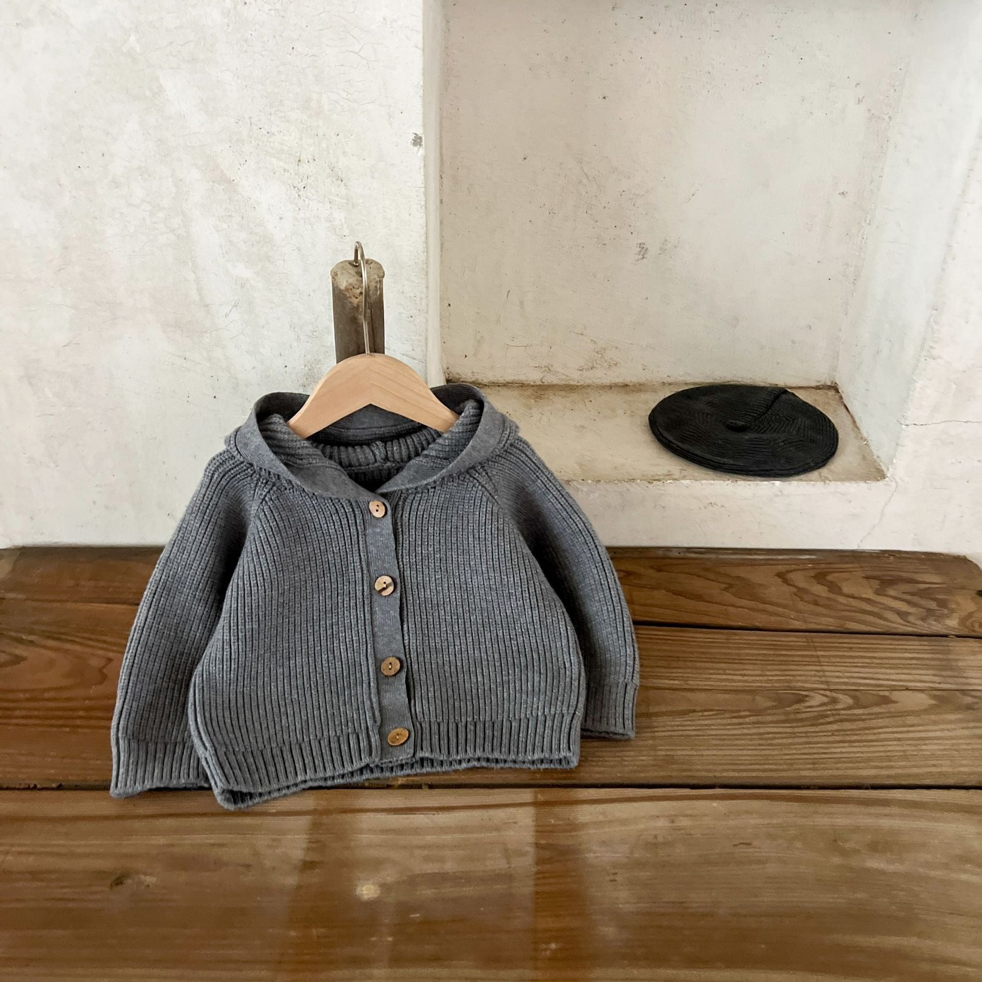 【BABY】ぽんぽんニットフーディー