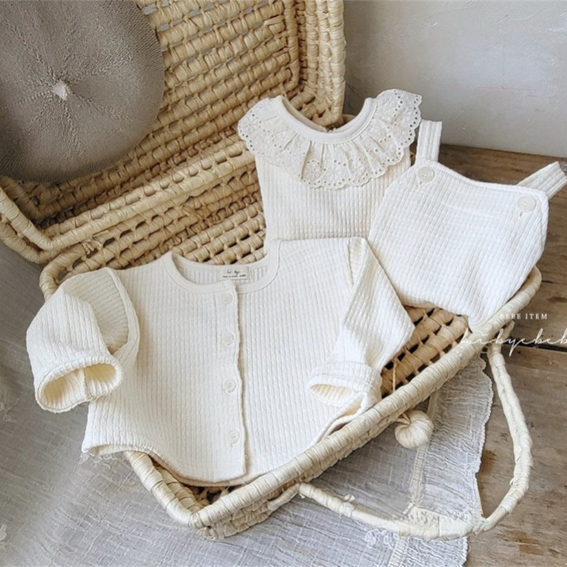 【BABY】白色・春・カーディガン / ロンパース / サロペット CawaKomostore