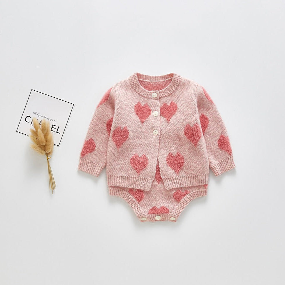 【BABY】ピンクのハート柄ロンパース＆カーディガンセット CawaKomostore