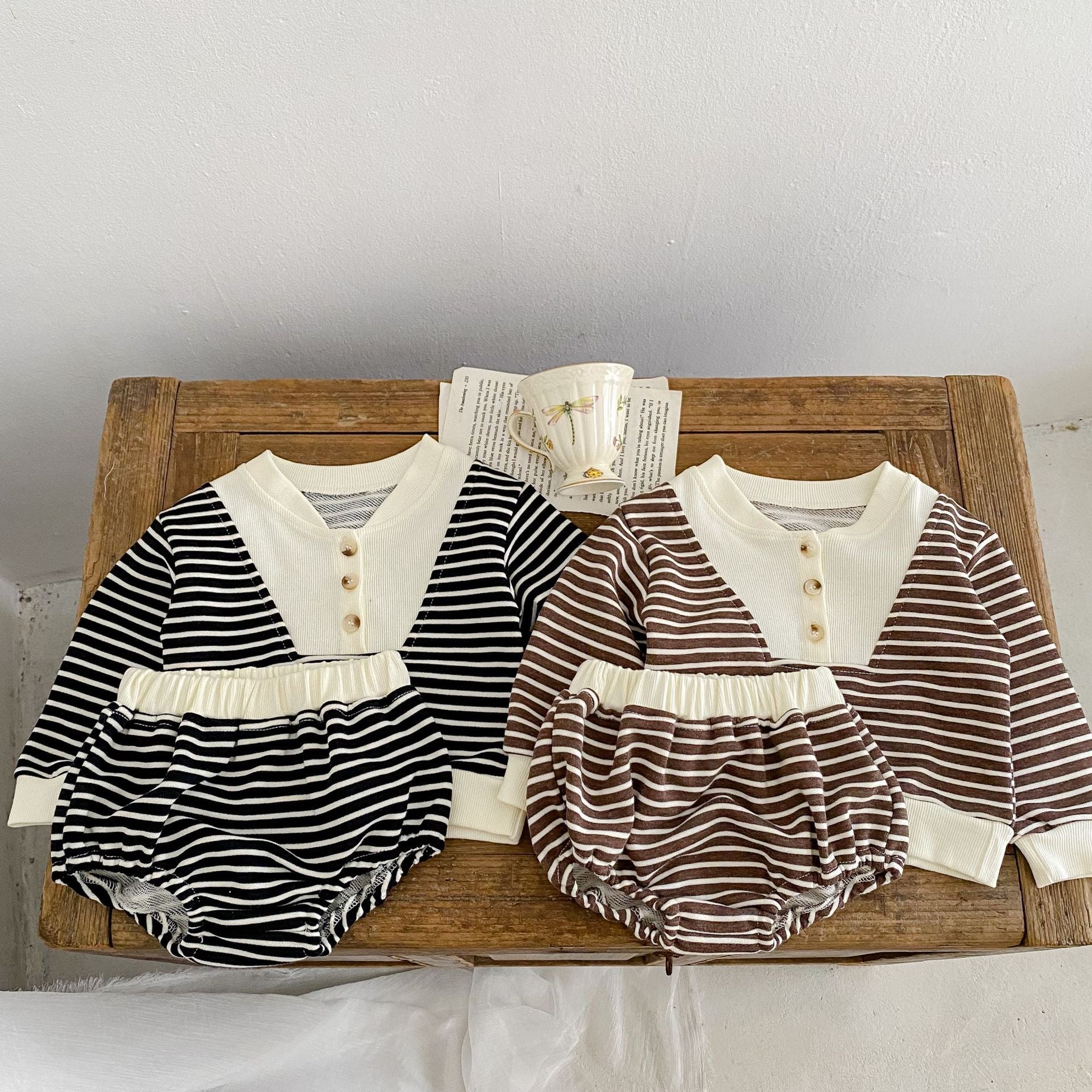【BABY】ボーダー柄セットアップ CawaKomostore