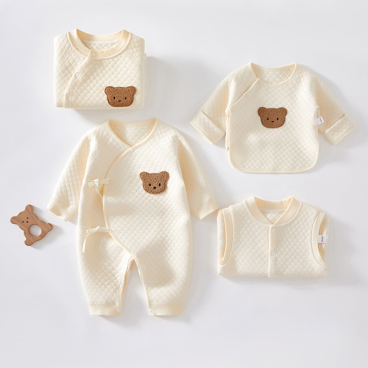 【BABY】出産準備くまさんワッペンパイピングロンパース CawaKomostore
