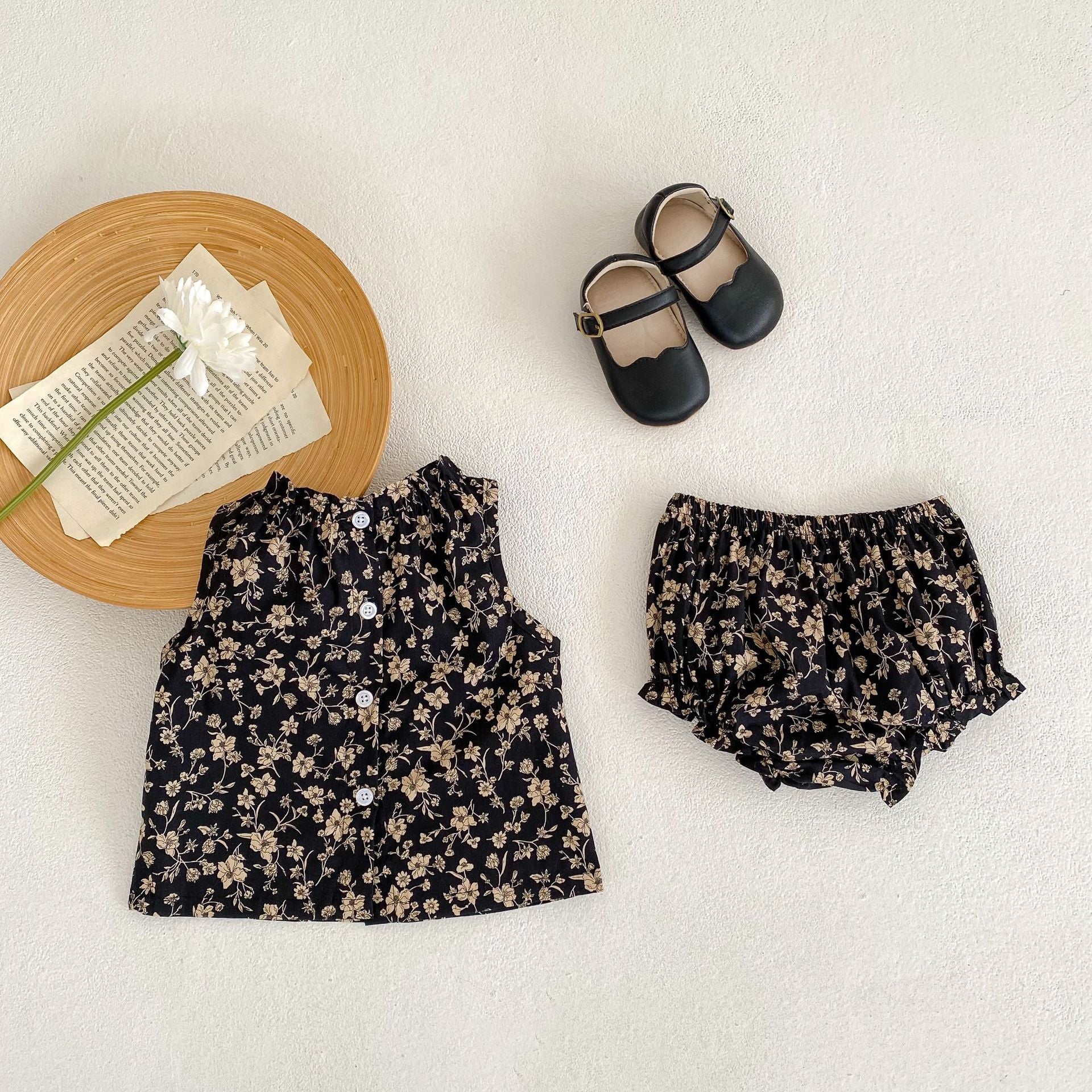 【BABY】ノースリーブレトロ花柄セットアップ CawaKomostore