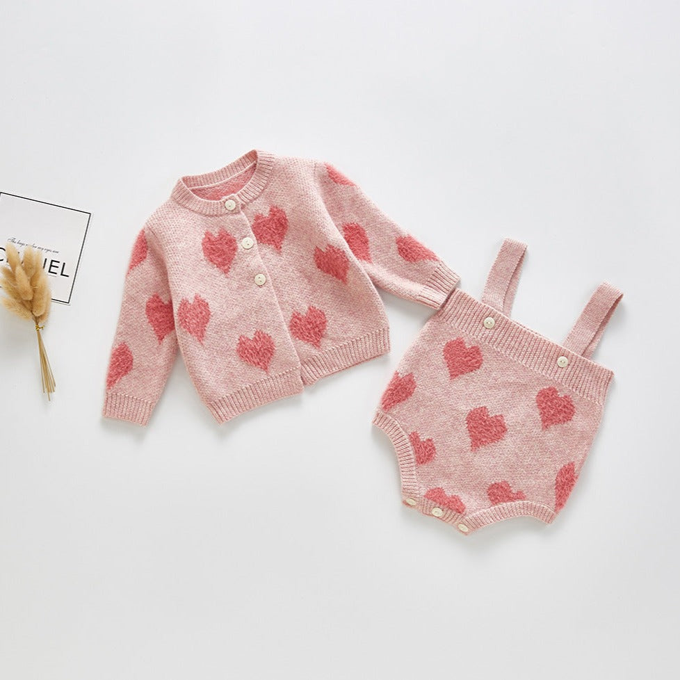 【BABY】ピンクのハート柄ロンパース＆カーディガンセット CawaKomostore