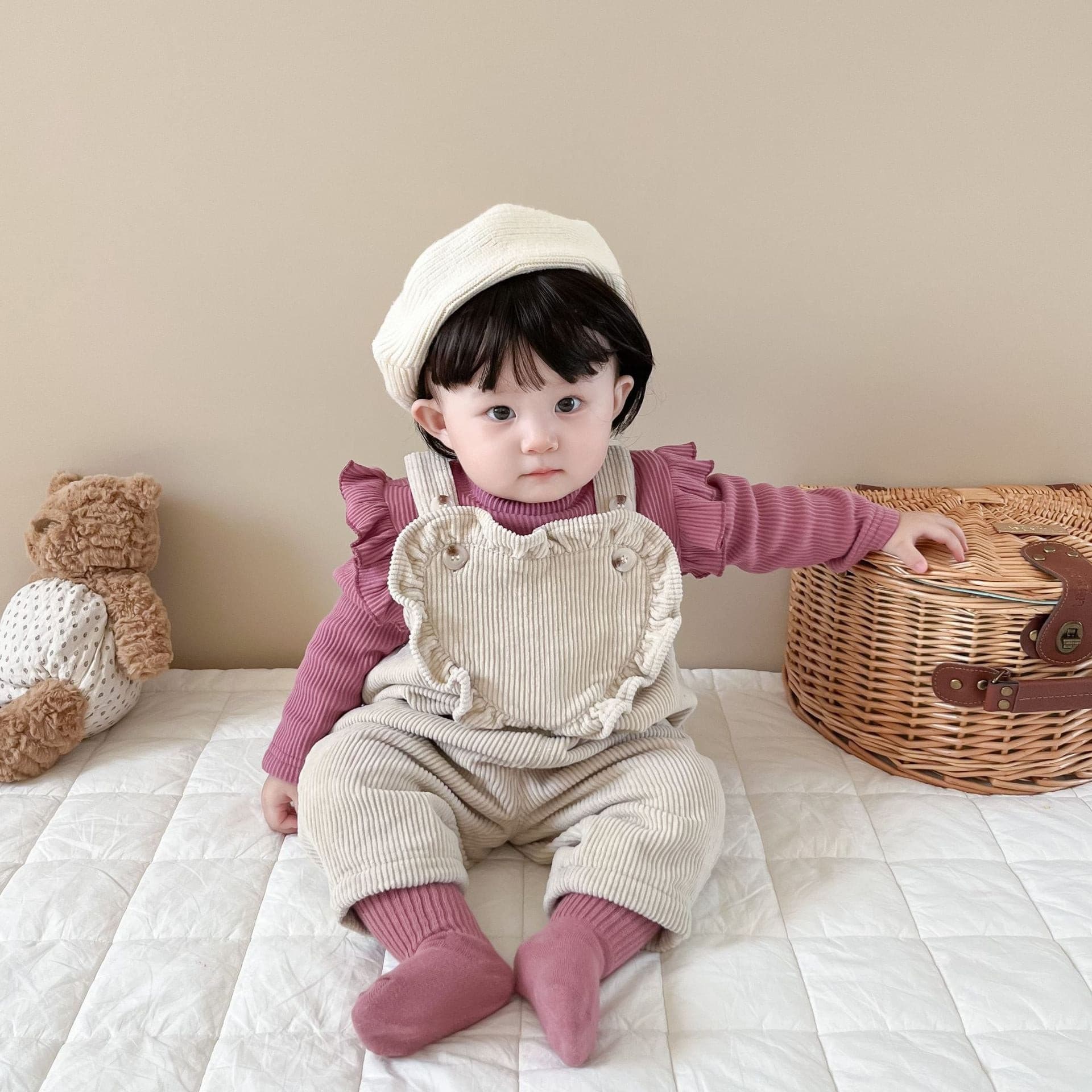 【BABY】チェリー柄トップス＆フリルコーデュロイオーバーオール CawaKomostore