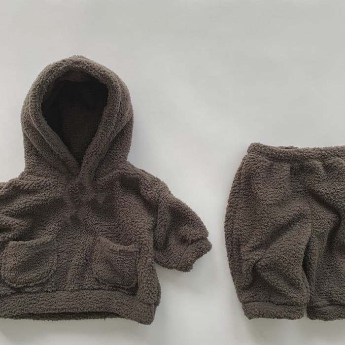 【BABY】もこもこパーカー＆ボトムスセットアップ CawaKomostore